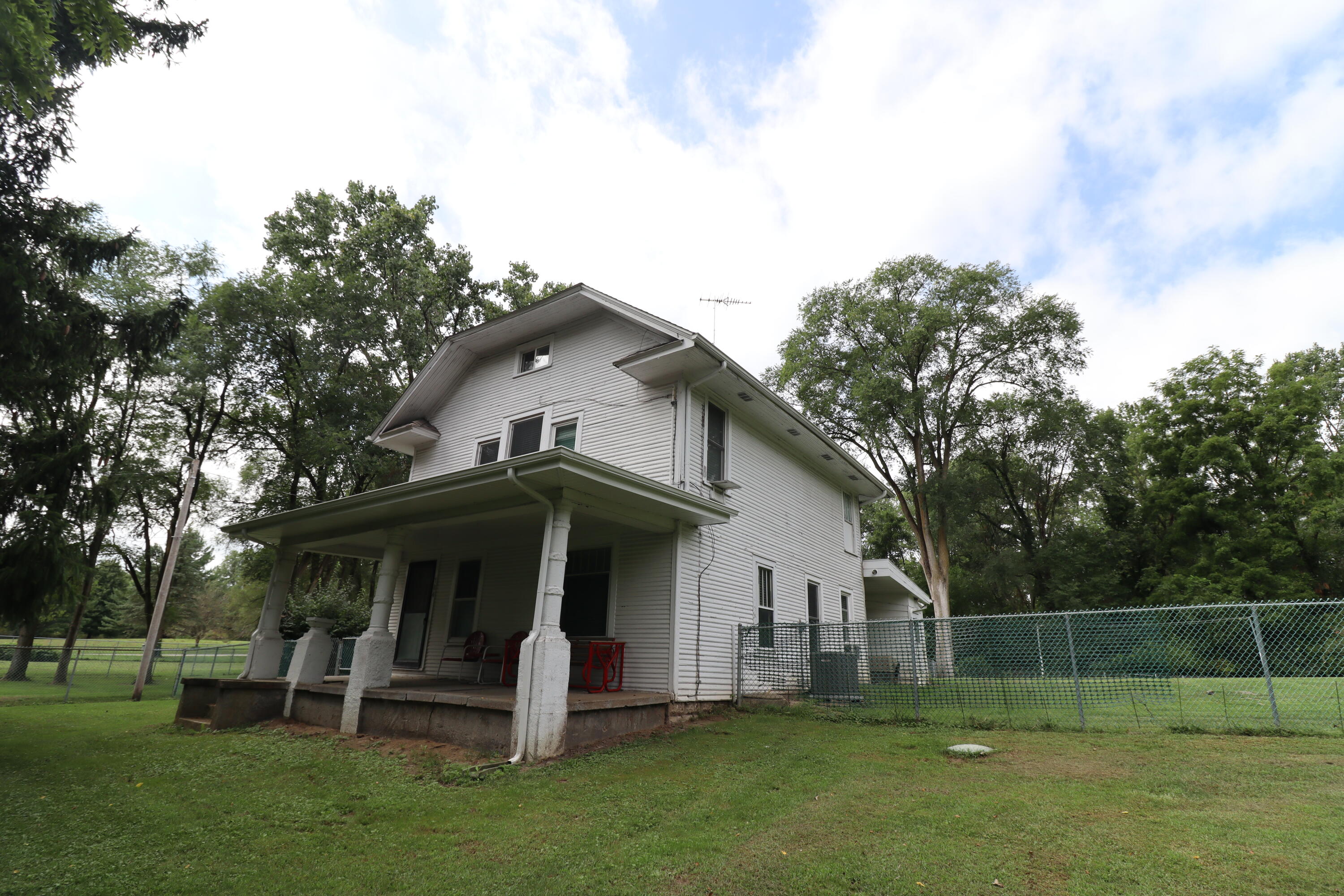 784 N 625 E, Westville, IN 46391; Image #2