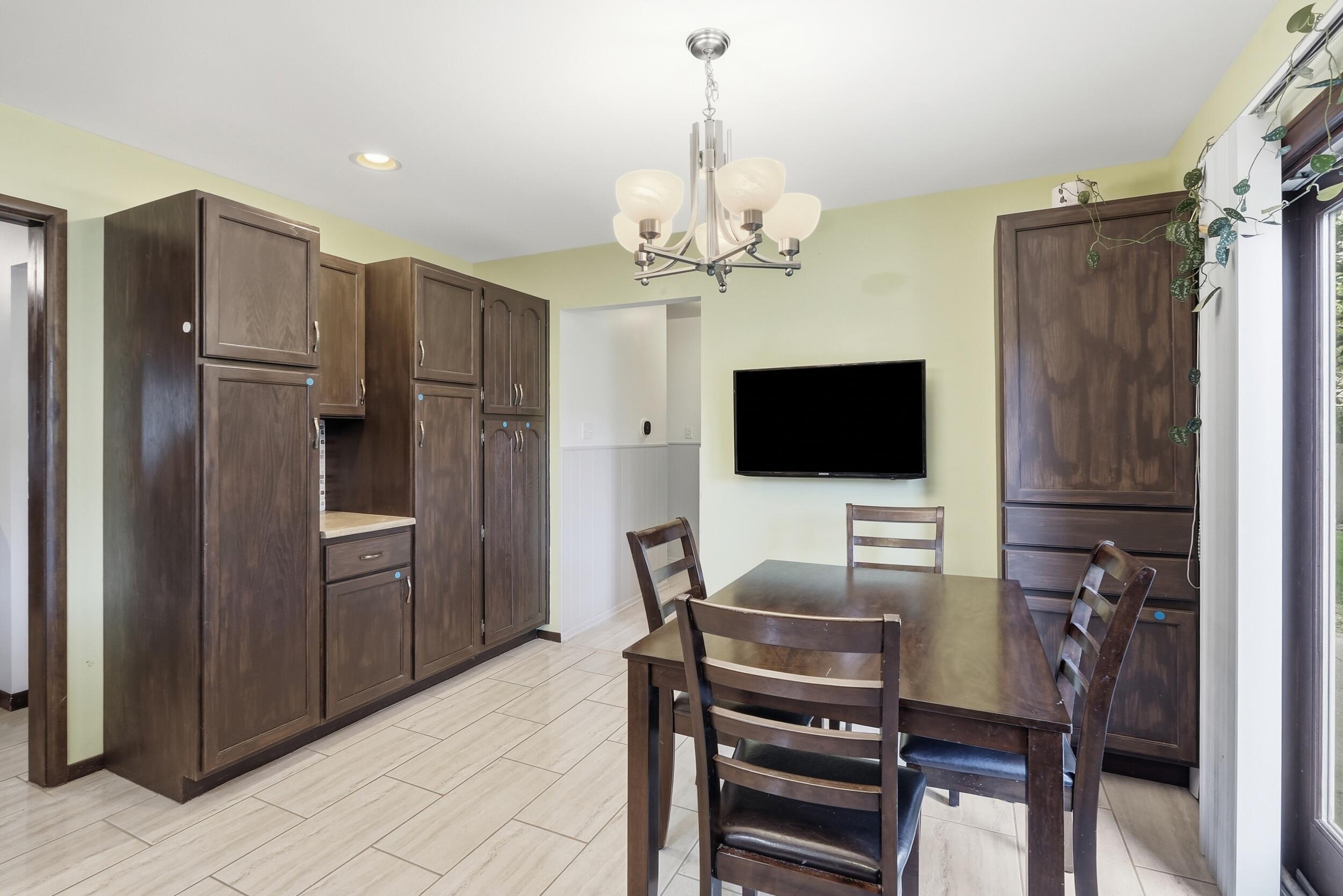 9218 Greenwood Avenue, Munster, IN 46321; Image #11