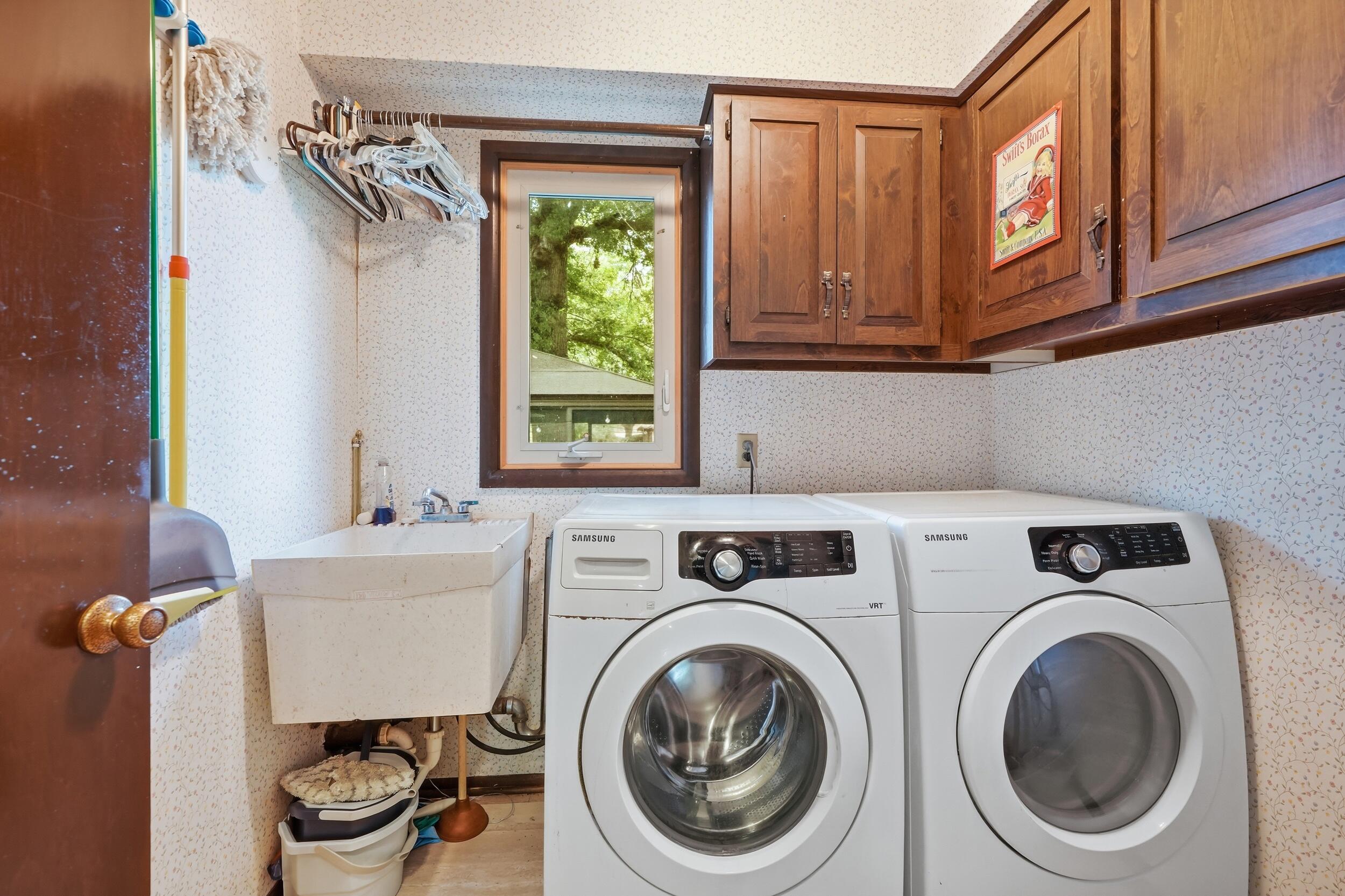 9218 Greenwood Avenue, Munster, IN 46321; Image #14