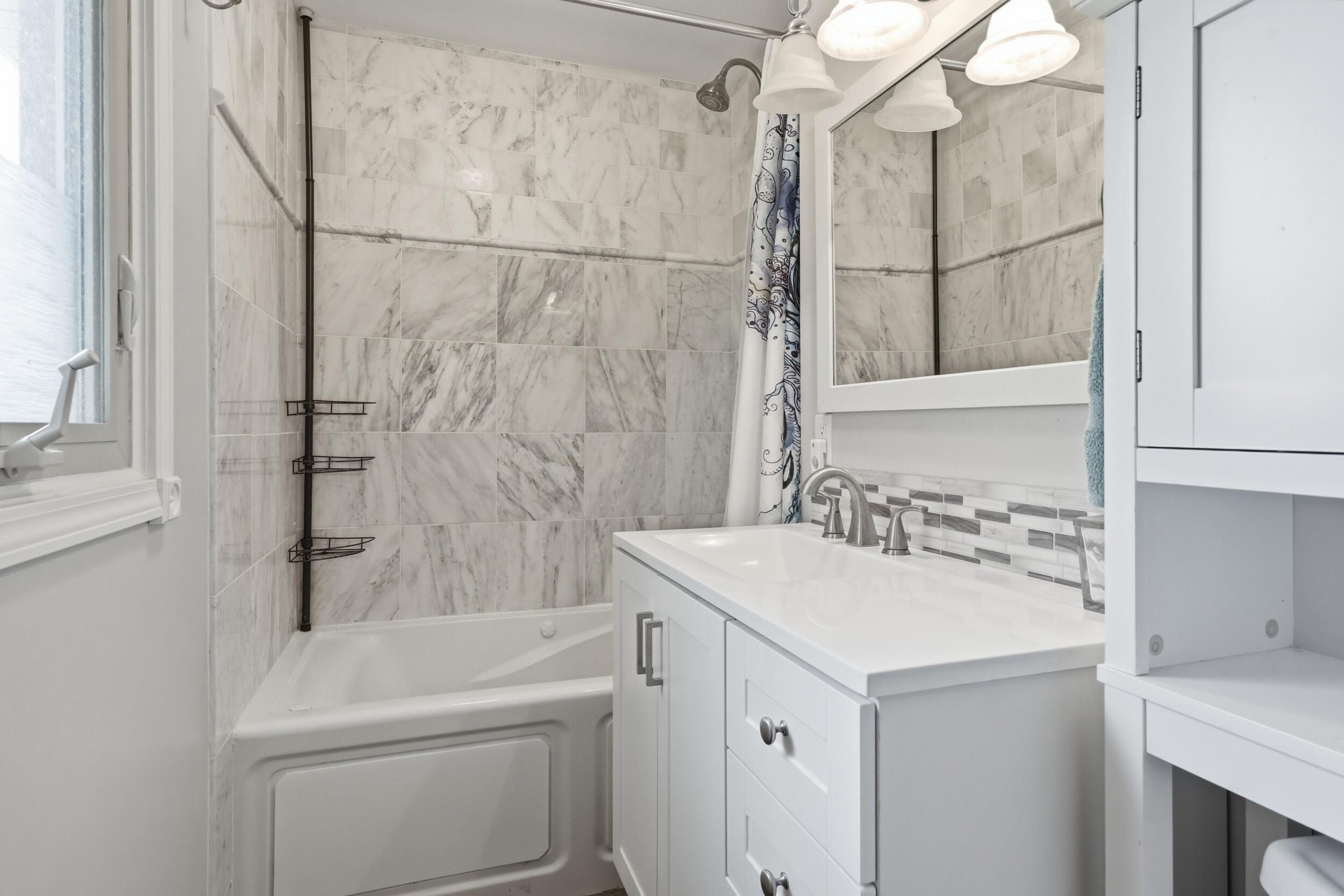 9218 Greenwood Avenue, Munster, IN 46321; Image #19