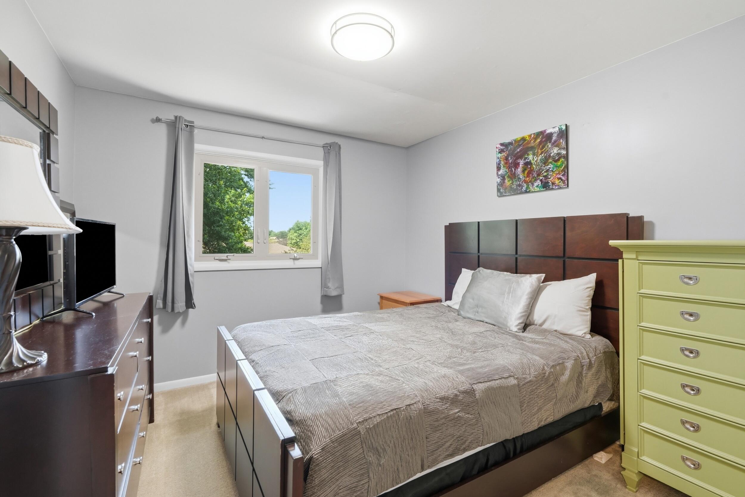9218 Greenwood Avenue, Munster, IN 46321; Image #21