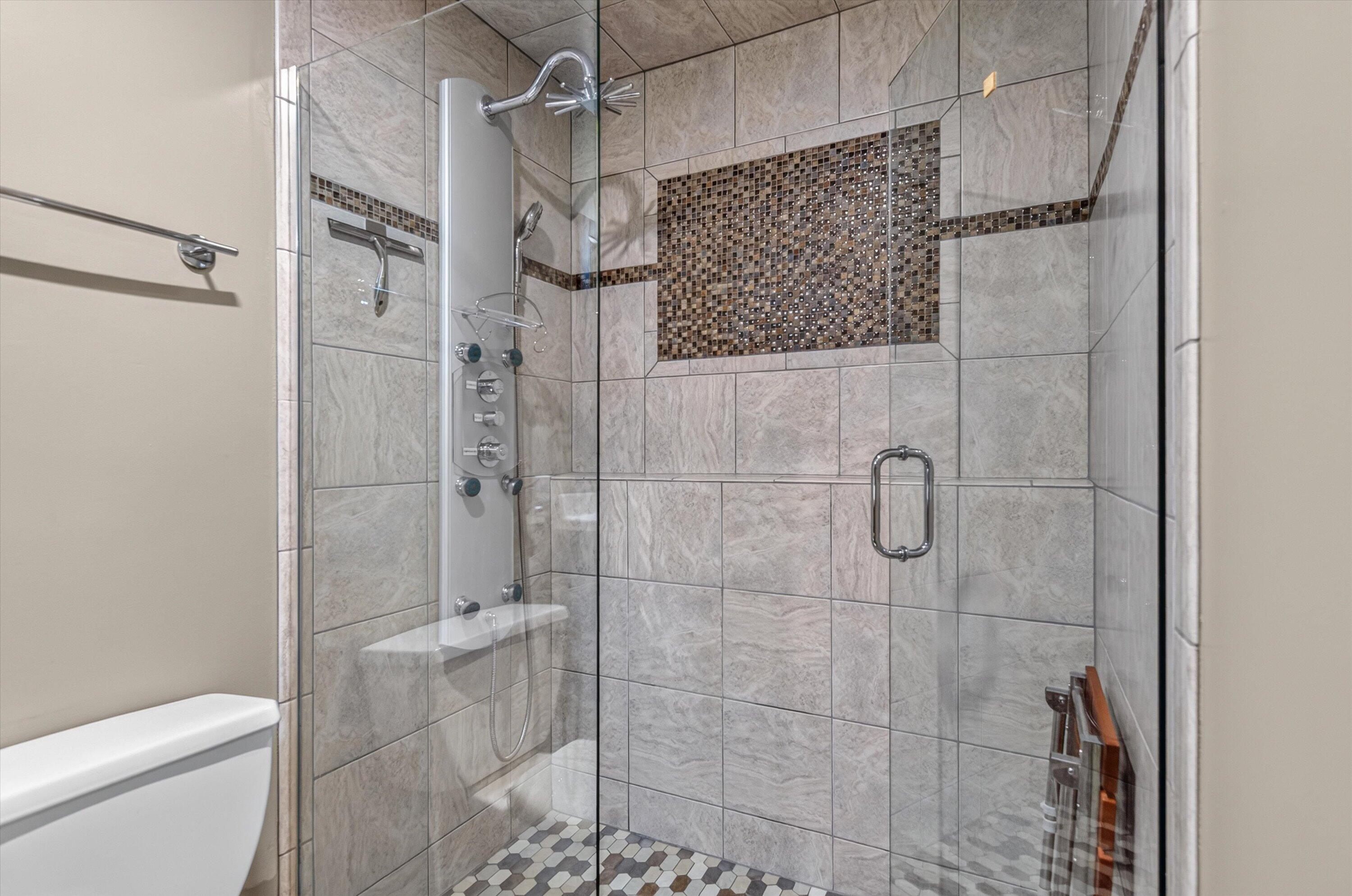 8832 Jefferson Court, Munster, IN 46321; Image #16