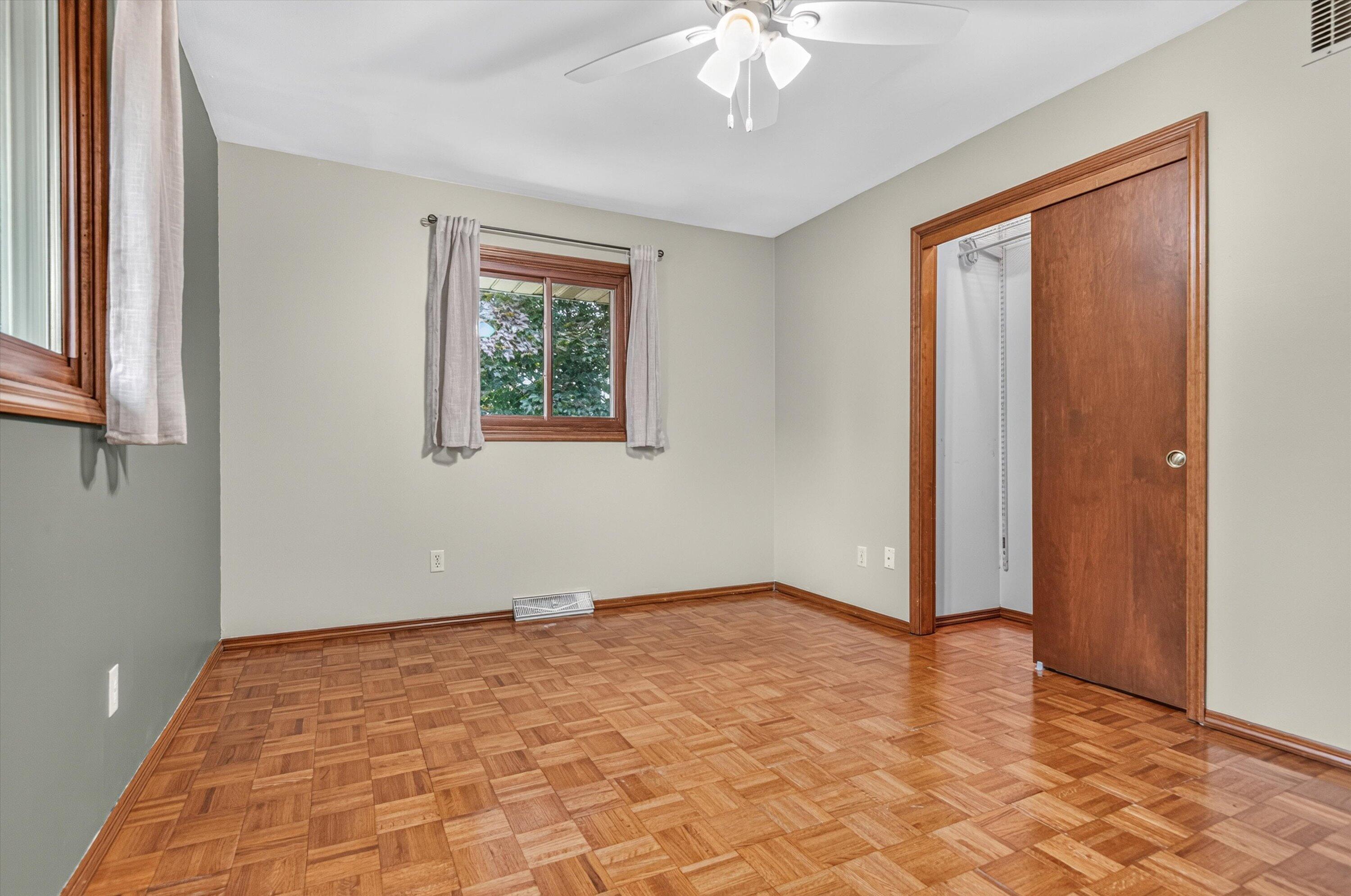 8832 Jefferson Court, Munster, IN 46321; Image #20