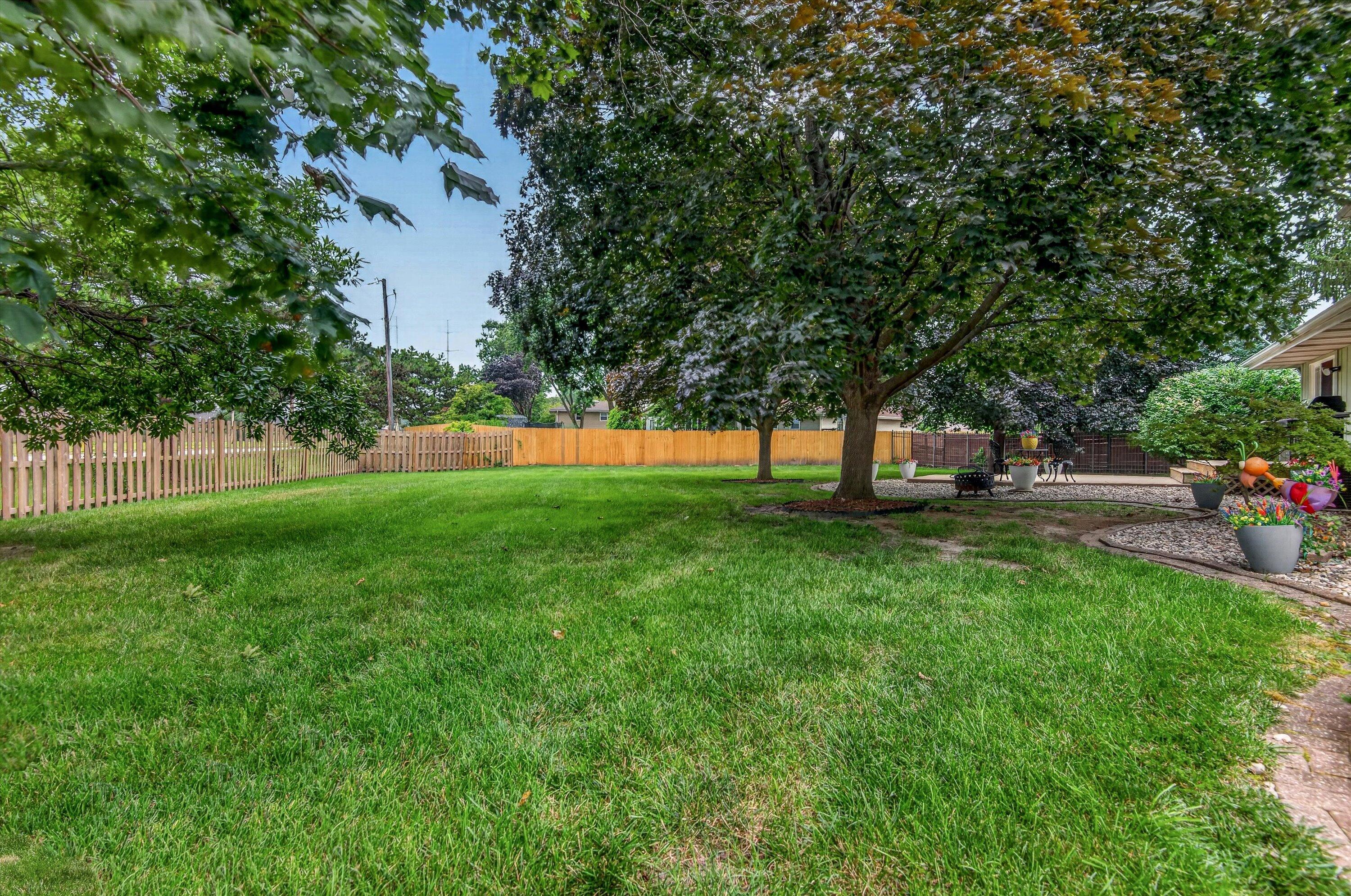 8832 Jefferson Court, Munster, IN 46321; Image #32