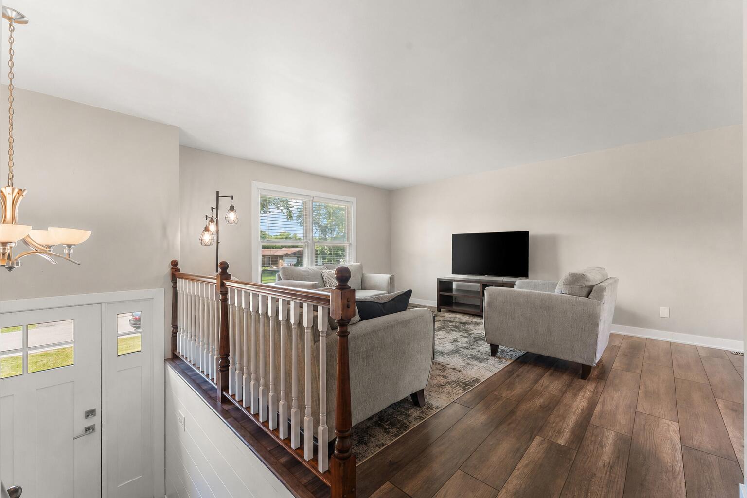 4176 Thornhill Drive, Crown Point, IN 46307; Image #5