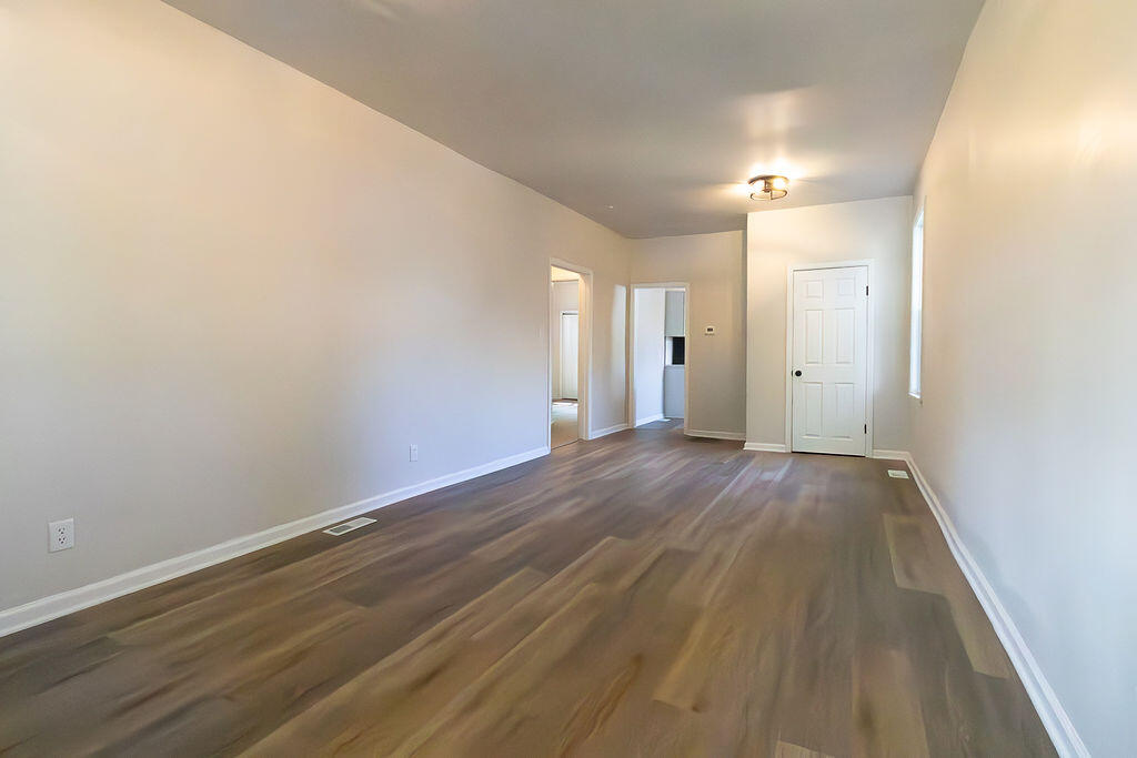 1014 W 19th Avenue, Gary, IN 46407; Image #9