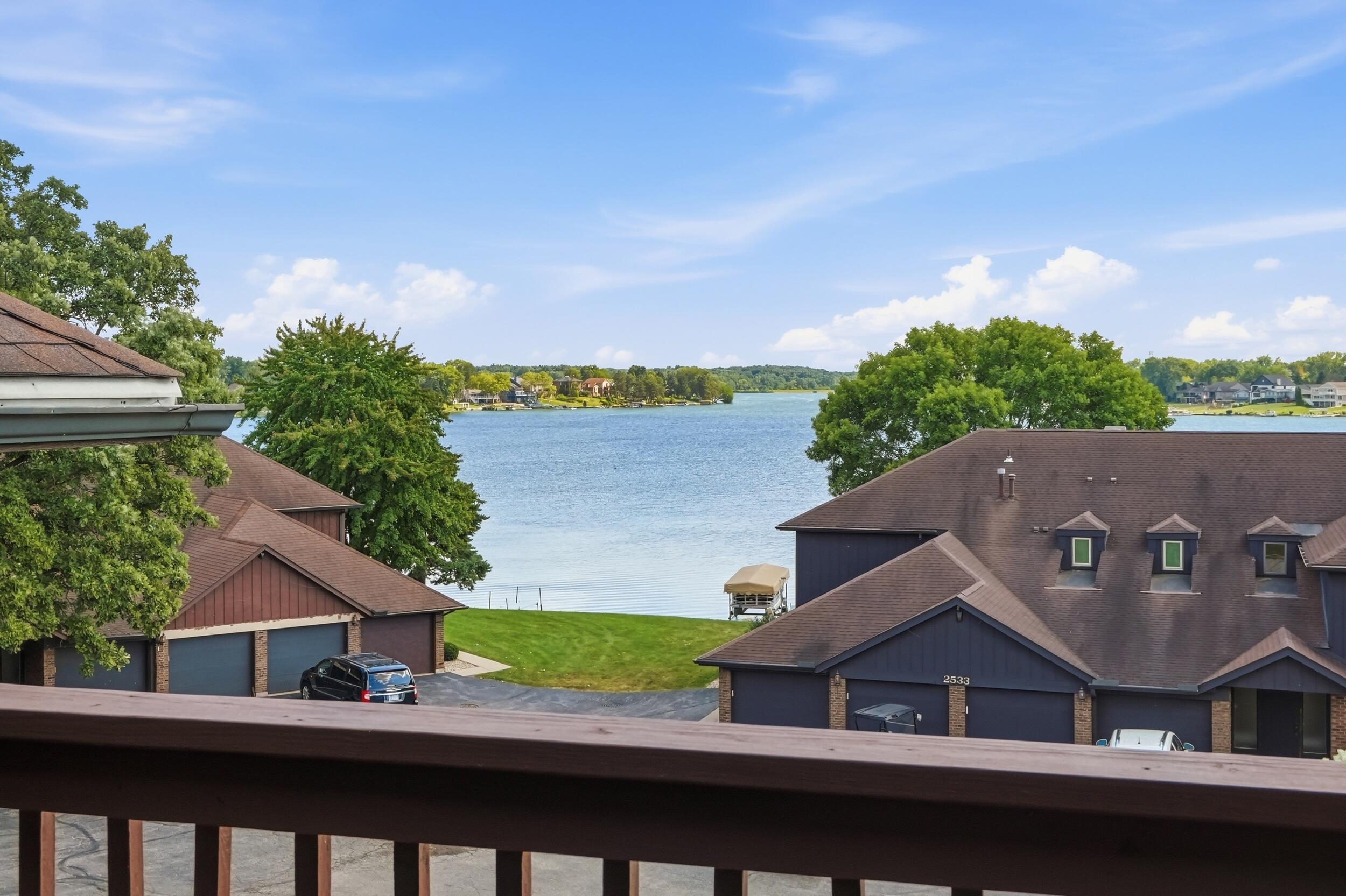 2529 E Lakeshore Drive, Crown Point, IN #A-47, 46307; Image #2
