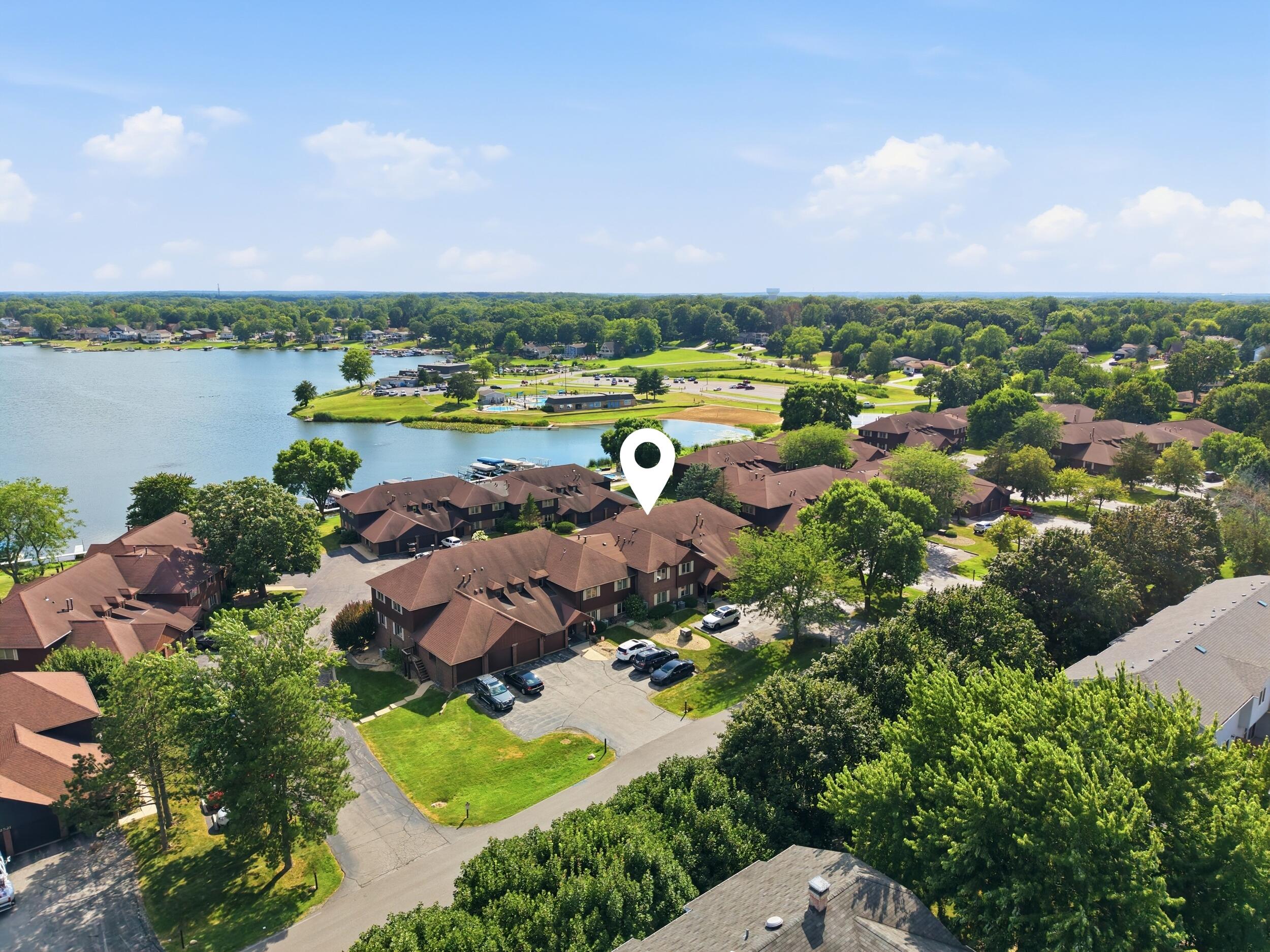 2529 E Lakeshore Drive, Crown Point, IN #A-47, 46307; Image #3