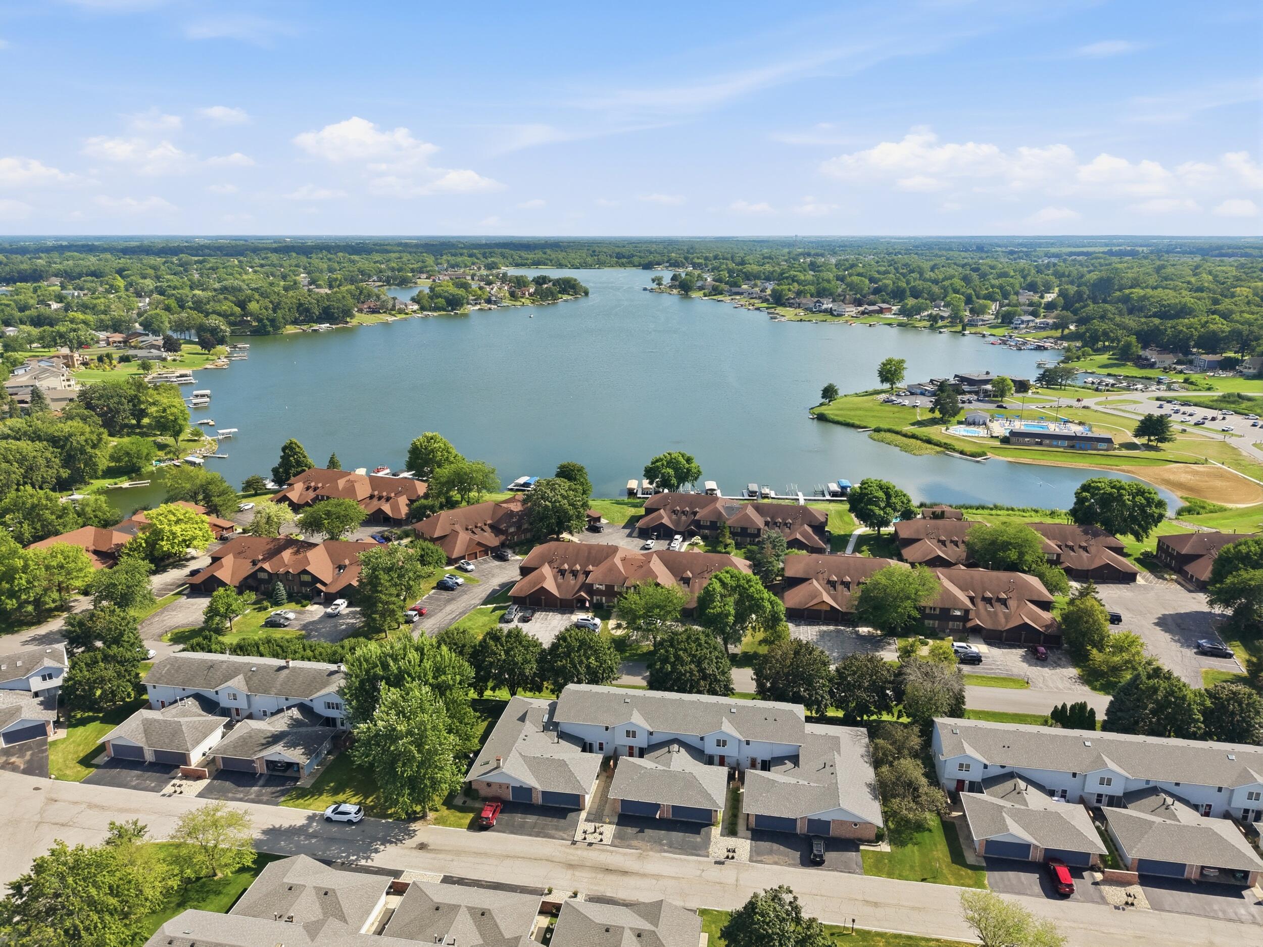 2529 E Lakeshore Drive, Crown Point, IN #A-47, 46307; Image #4