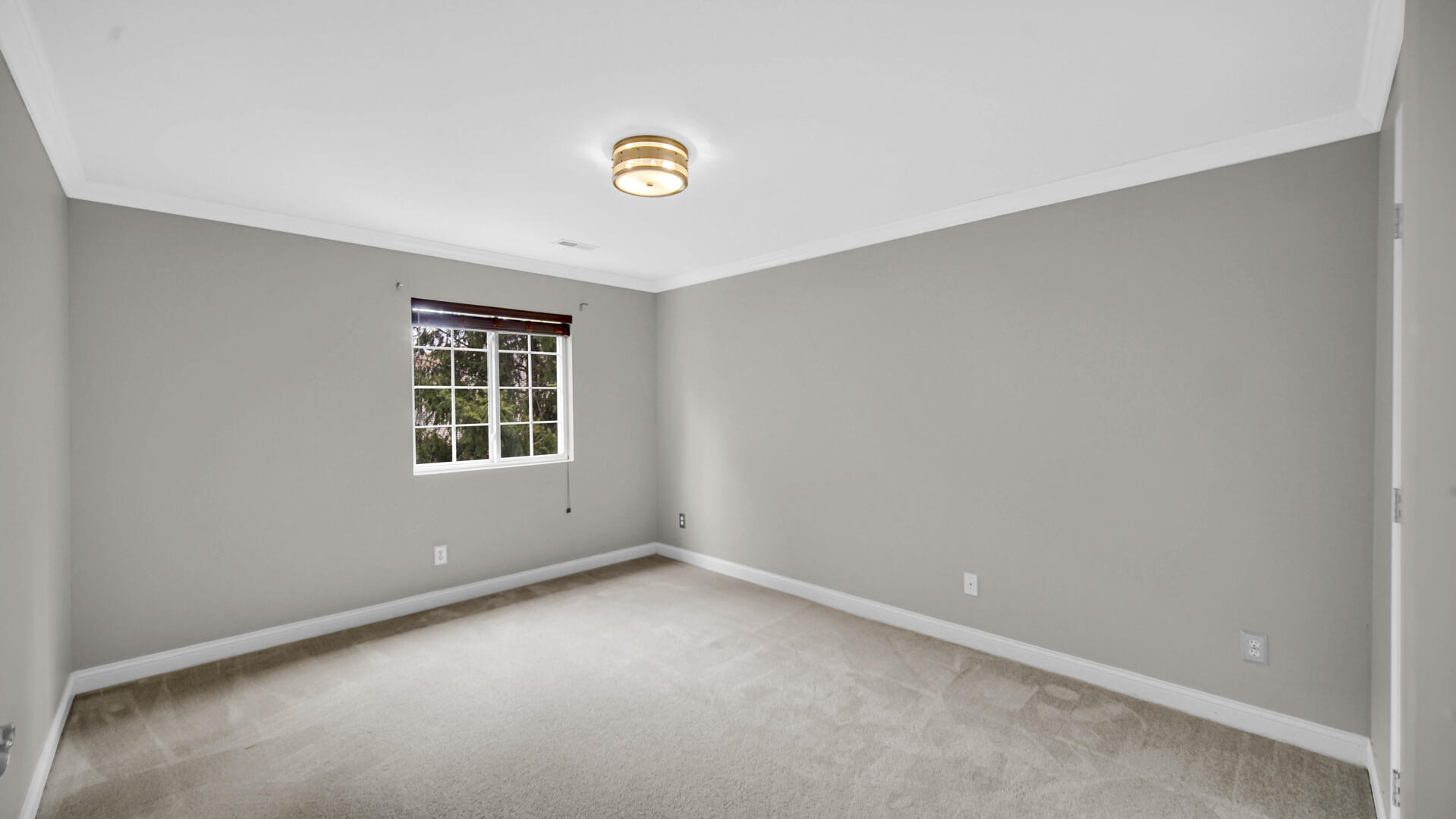 911 Penny Court, Hobart, IN 46342; Image #13