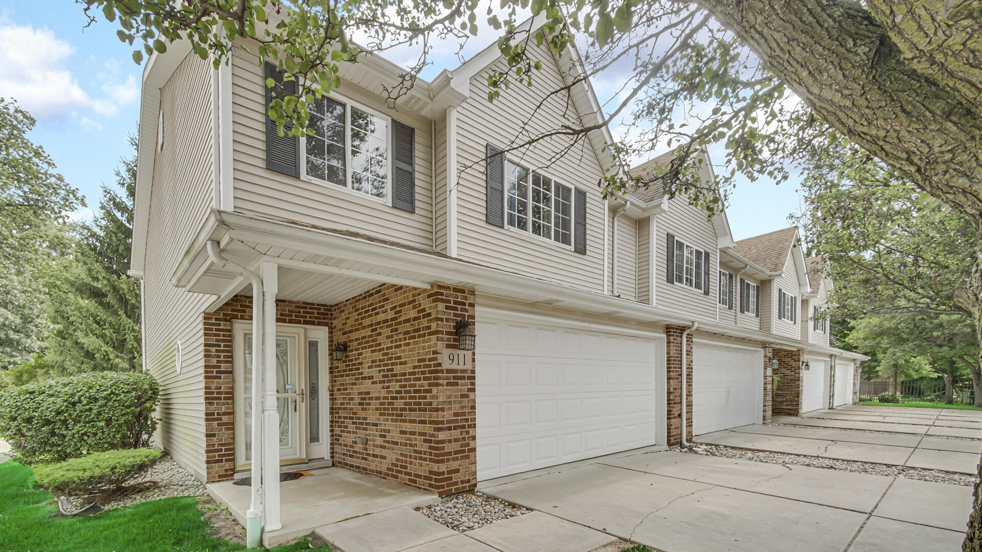 911 Penny Court, Hobart, IN 46342; Image #2