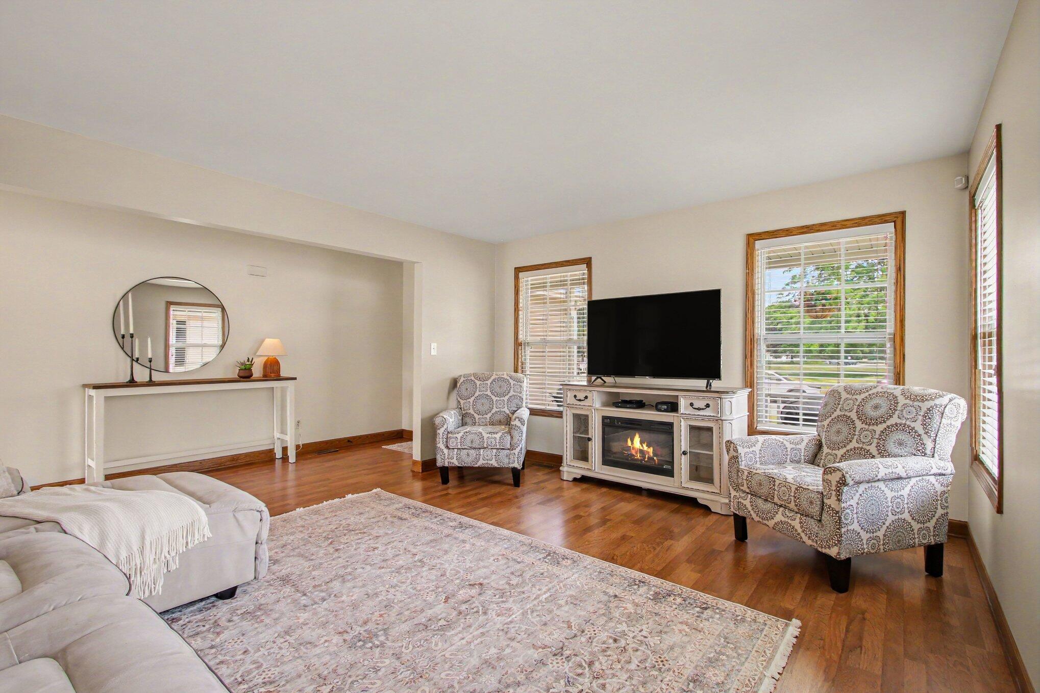 503 O’hagan Drive, Crown Point, IN 46307; Image #6