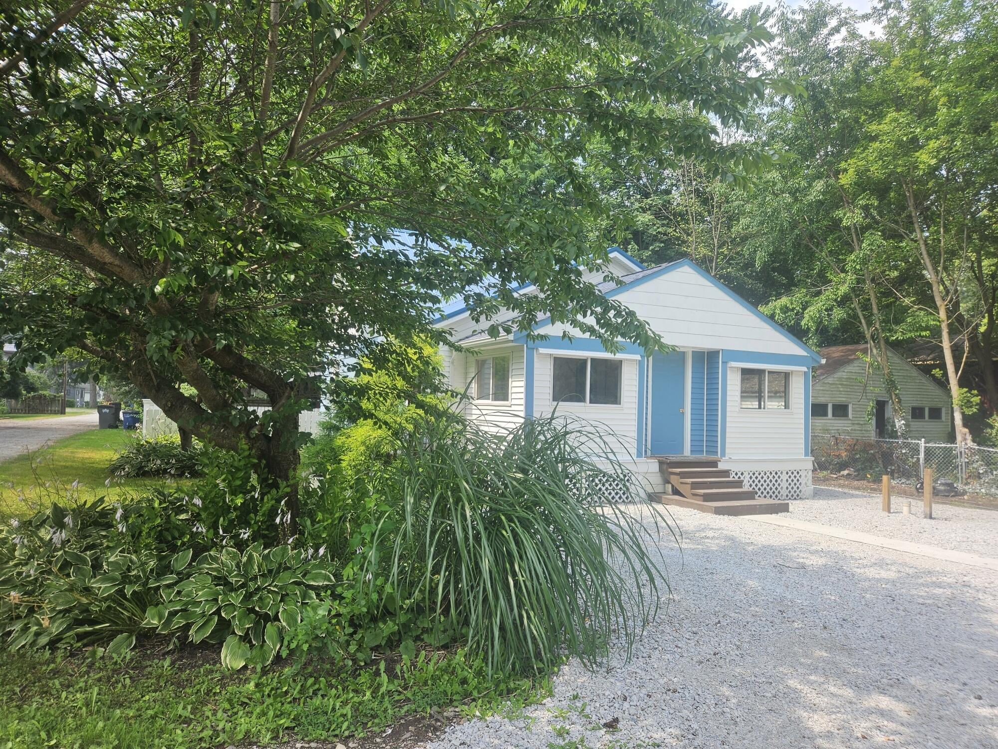8416 E Lindstrom Lane, New Carlisle, IN 46552; Image #10