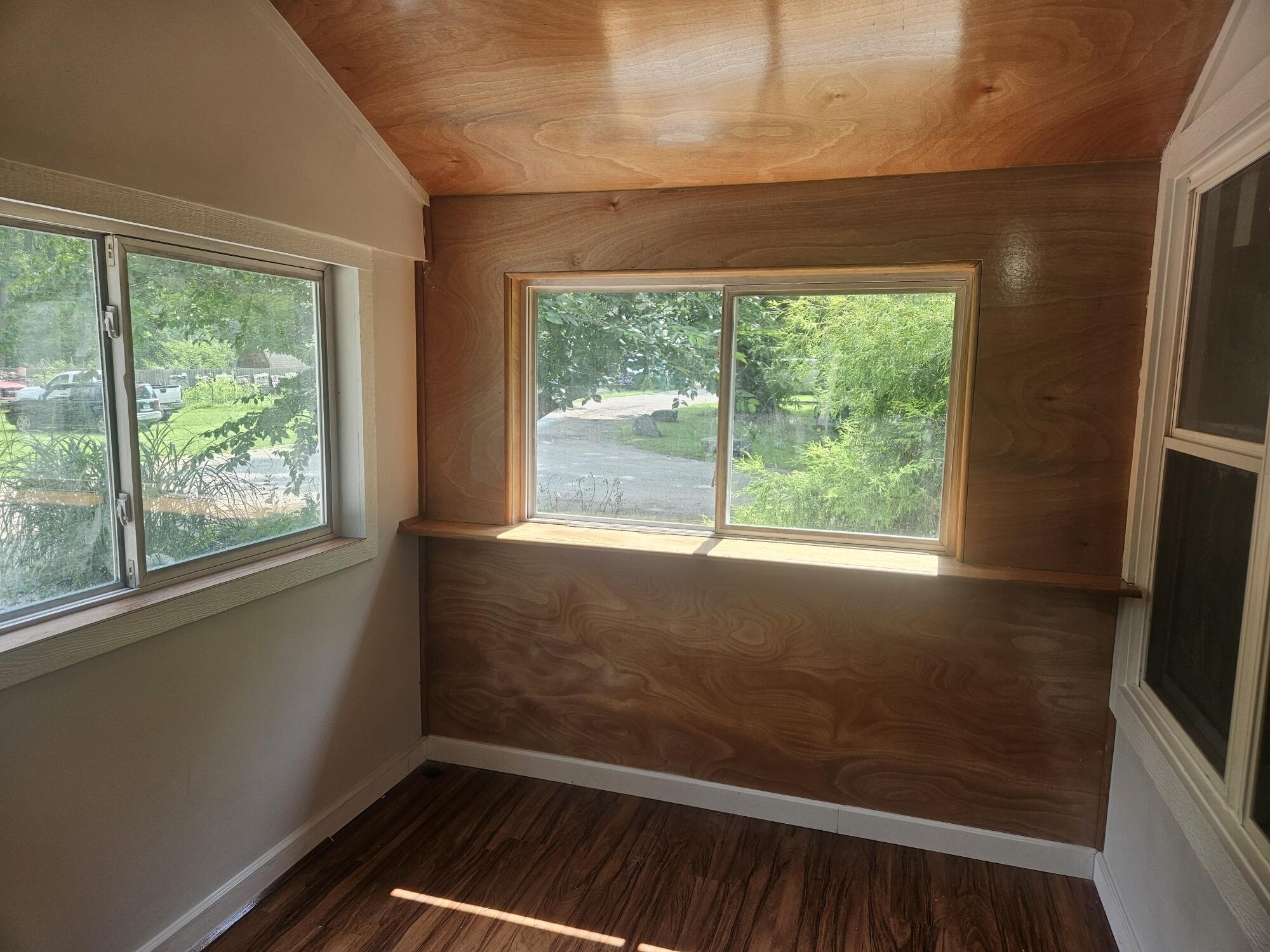 8416 E Lindstrom Lane, New Carlisle, IN 46552; Image #21