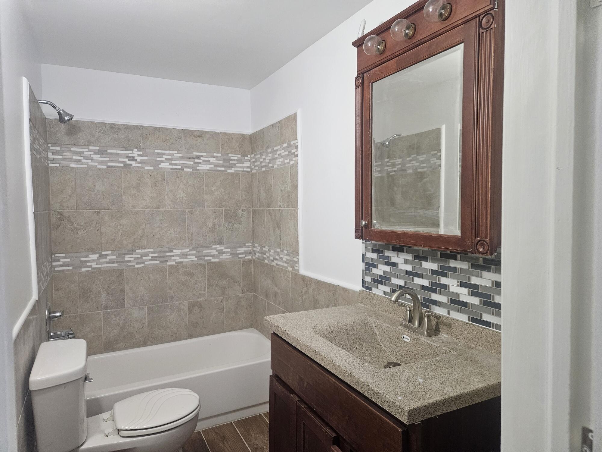 8416 E Lindstrom Lane, New Carlisle, IN 46552; Image #31