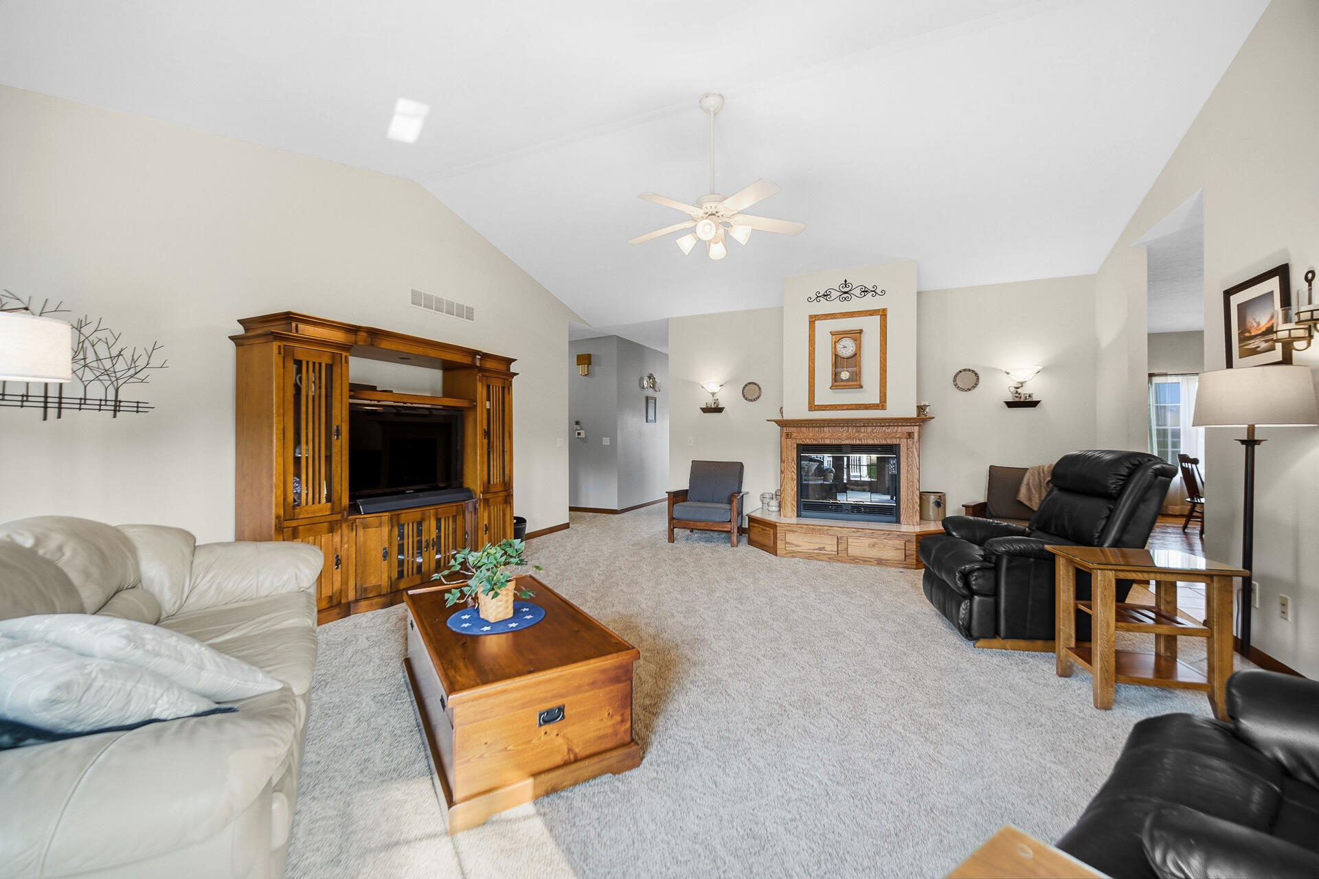 3111 N Cha Mar Hills Drive, La Porte, IN 46350; Image #9