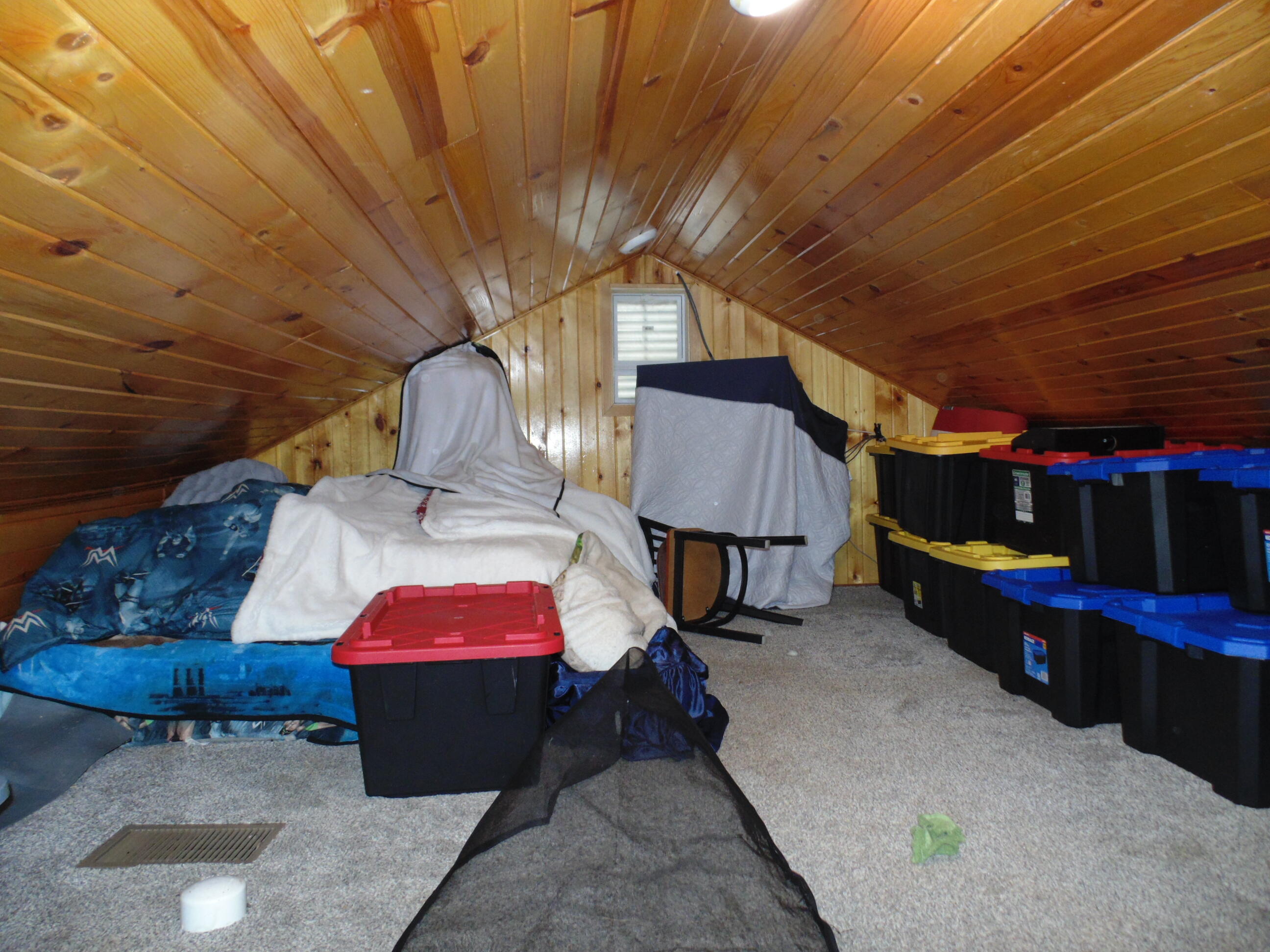 3653 Iowa Street, Lake Station, IN 46405; Image #24