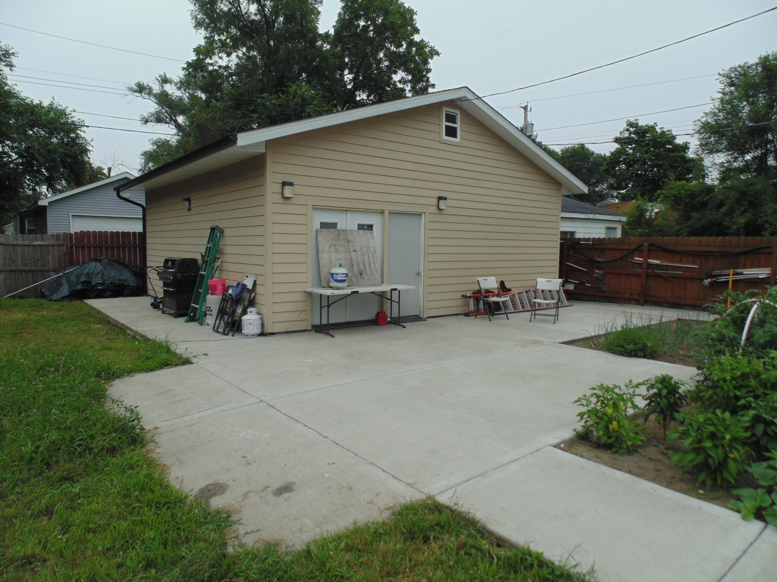 3653 Iowa Street, Lake Station, IN 46405; Image #26