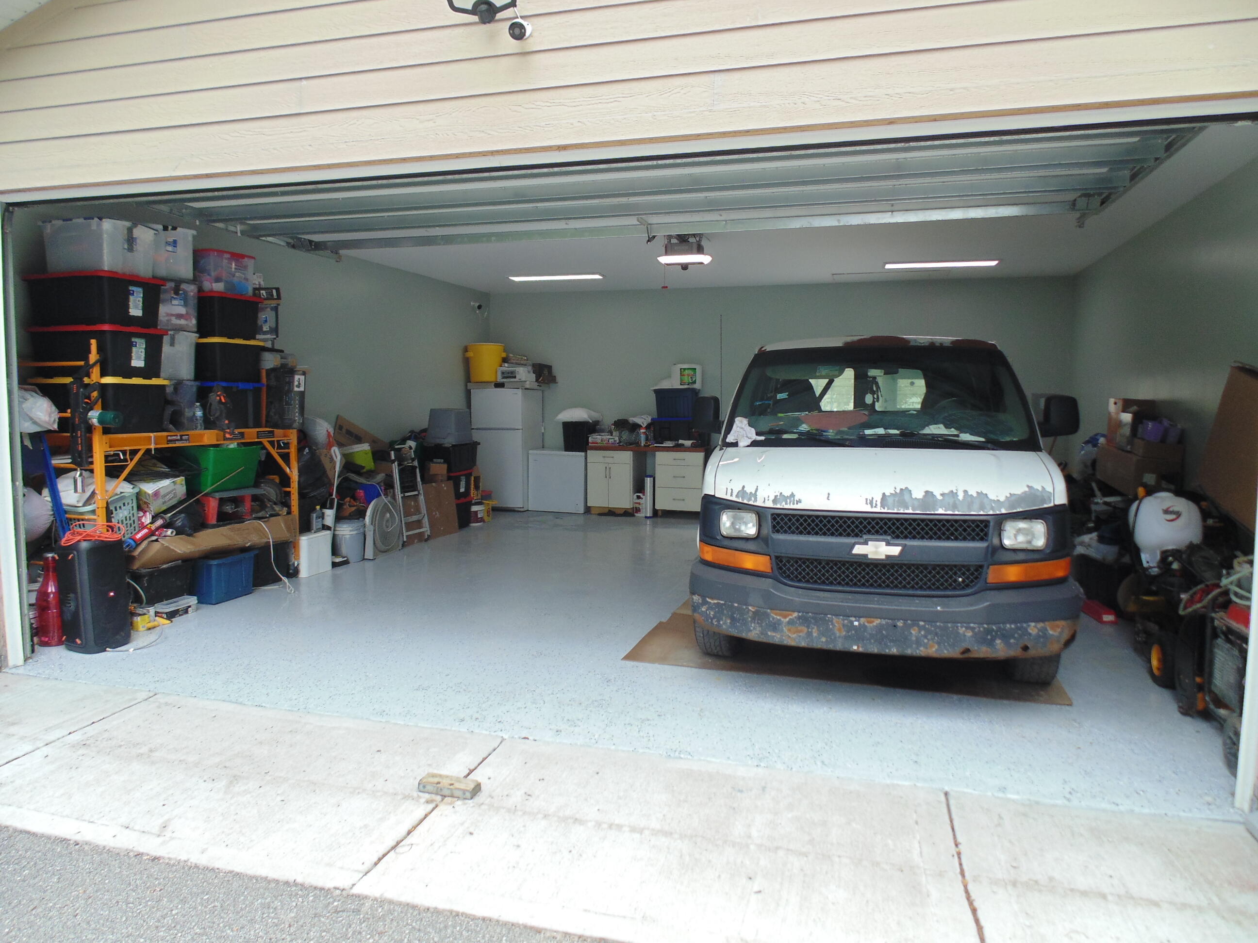 3653 Iowa Street, Lake Station, IN 46405; Image #28
