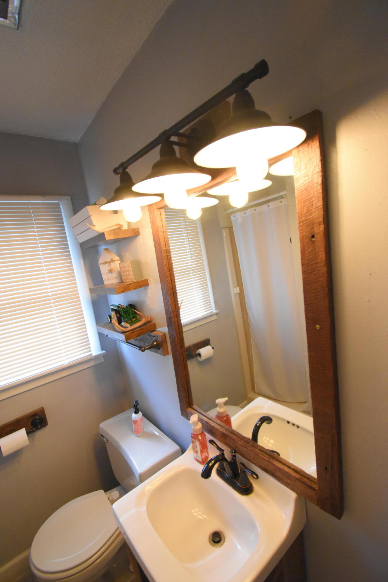 930 N Scott Street, Rensselaer, IN 47978; Image #26