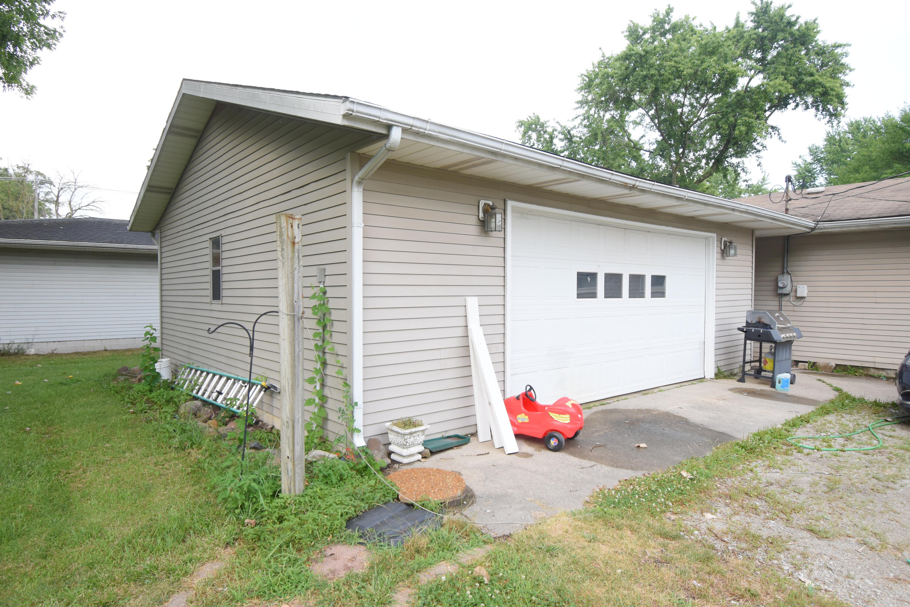 930 N Scott Street, Rensselaer, IN 47978; Image #5