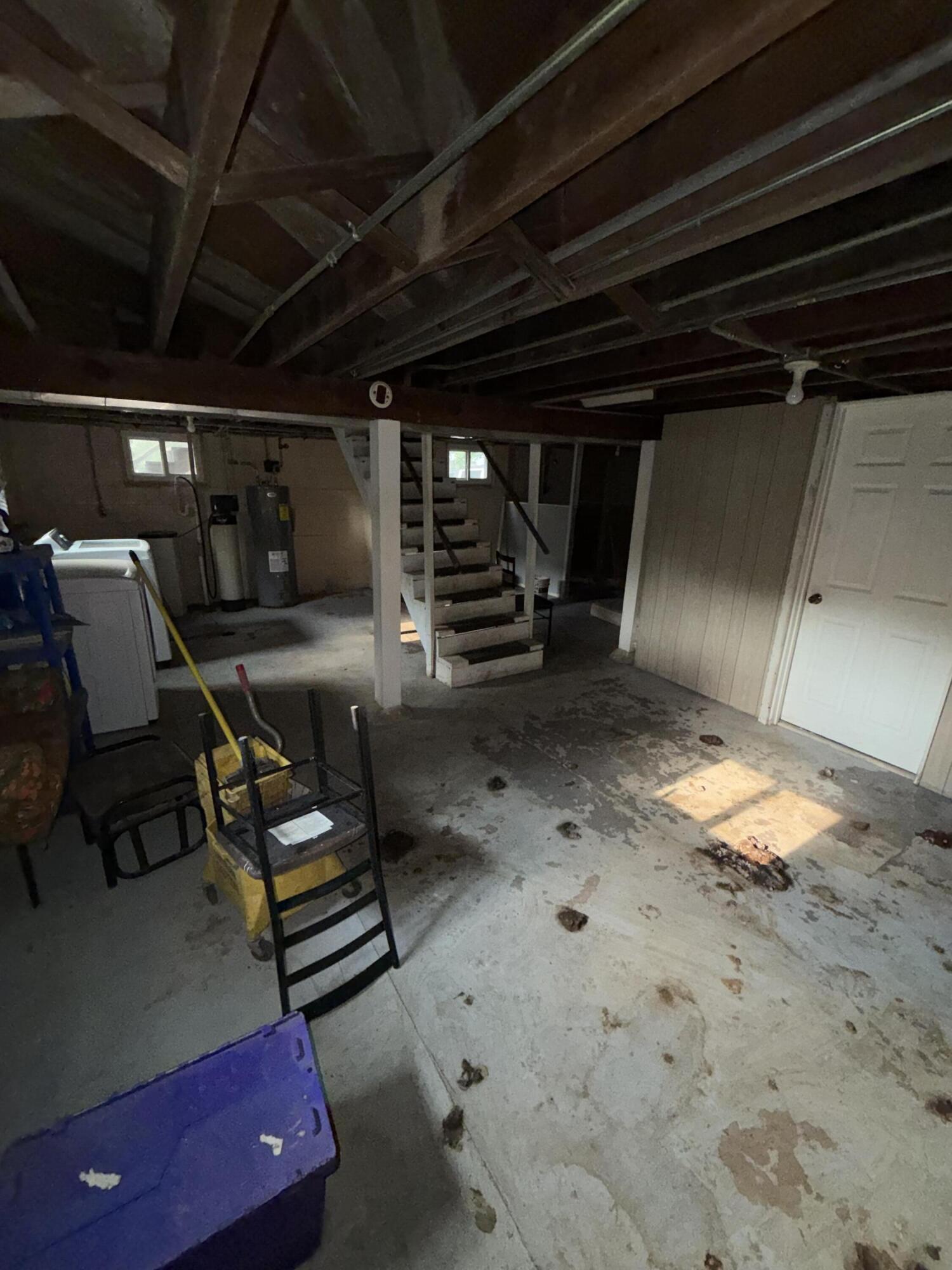 1009 Riverlane Drive, Lake Station, IN 46405; Image #13