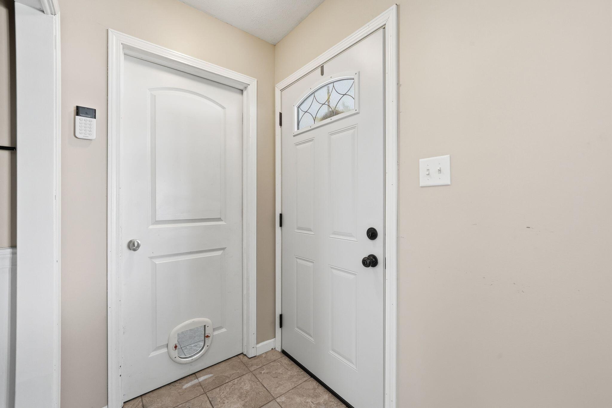 3846 Schneider Street, Lake Station, IN 46405; Image #12