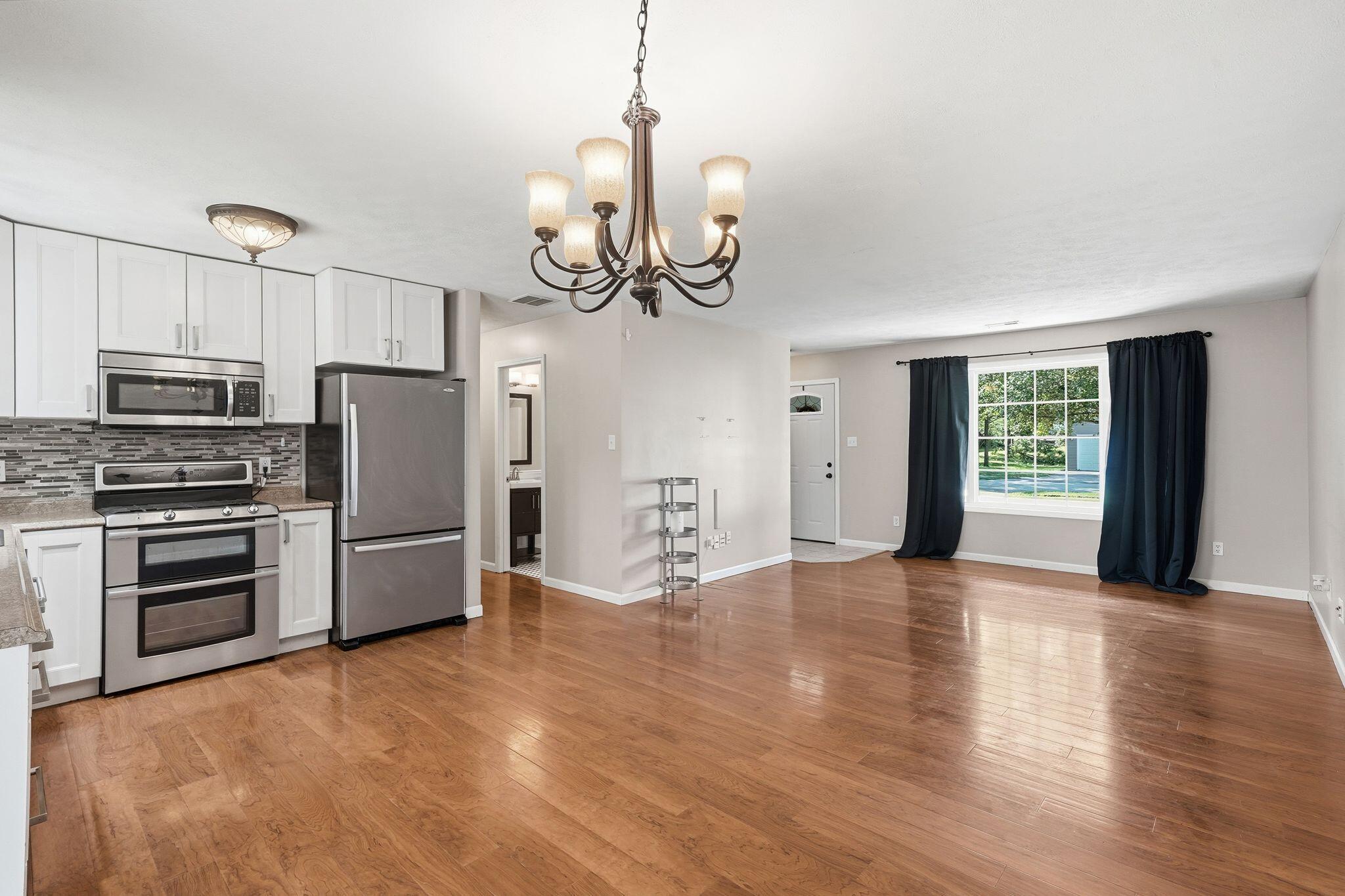 3846 Schneider Street, Lake Station, IN 46405; Image #5