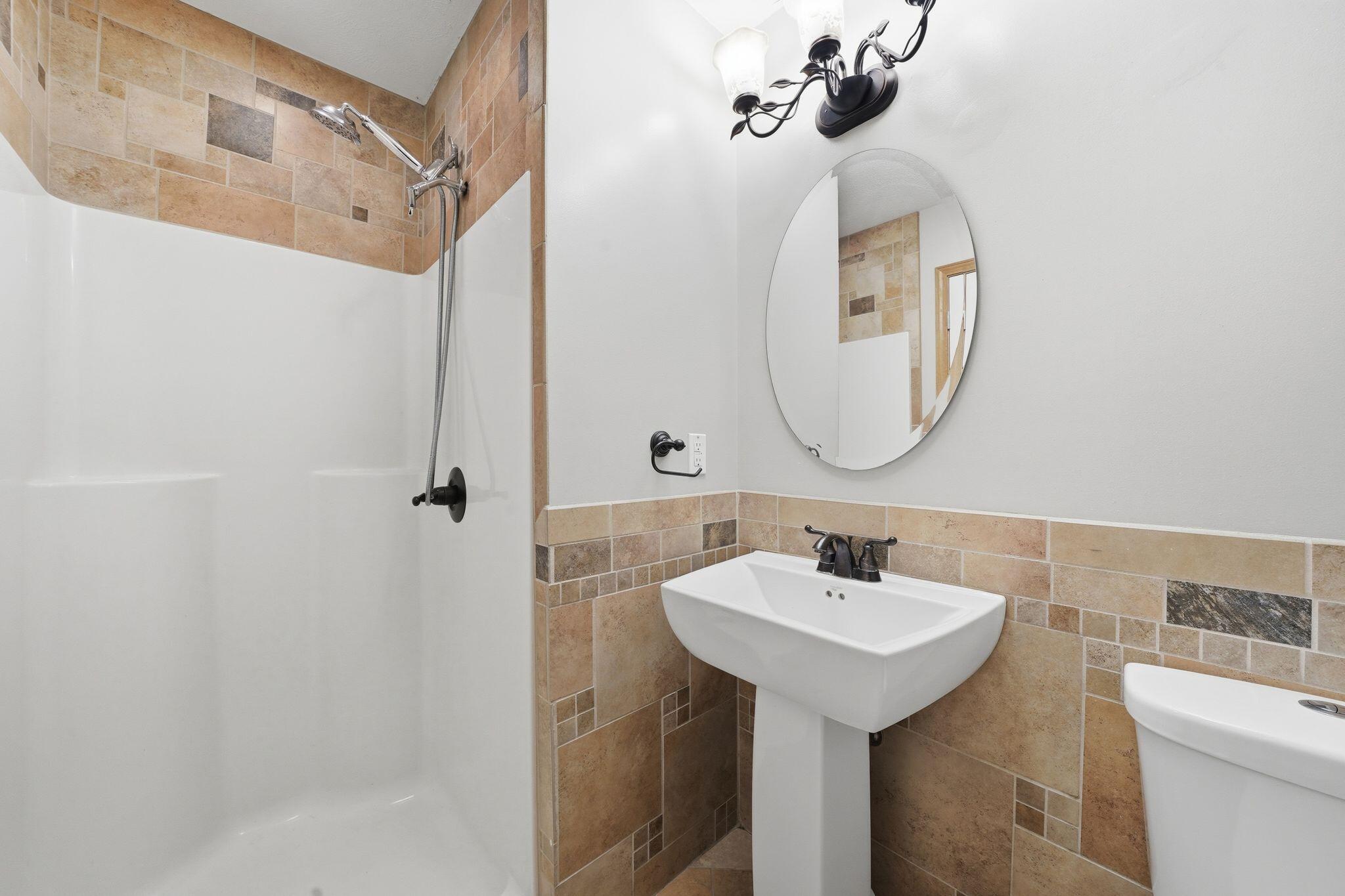 3846 Schneider Street, Lake Station, IN 46405; Image #7