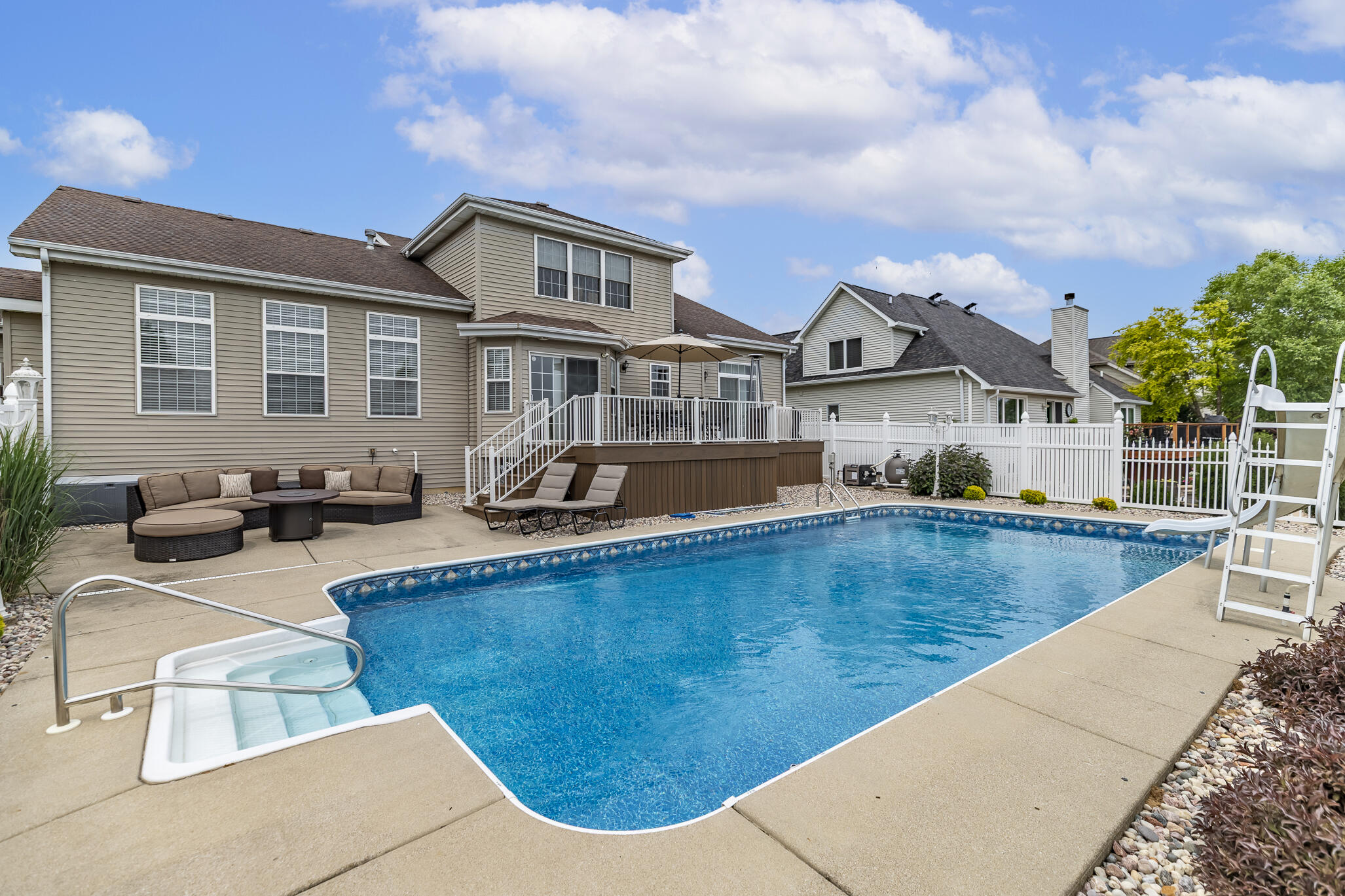 673 Davis Circle, Crown Point, IN 46307; Image #40