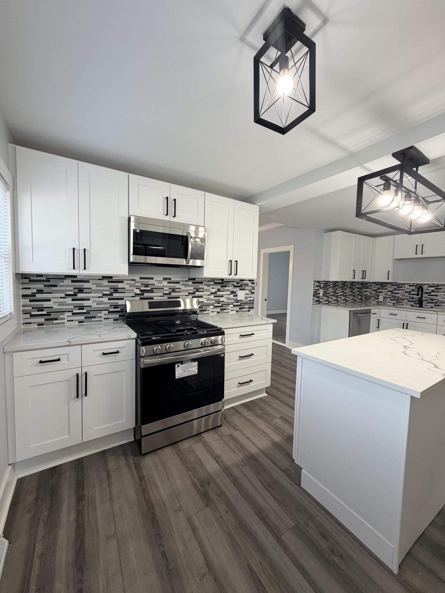 201 Garden Street, North Judson, IN 46366; Image #3