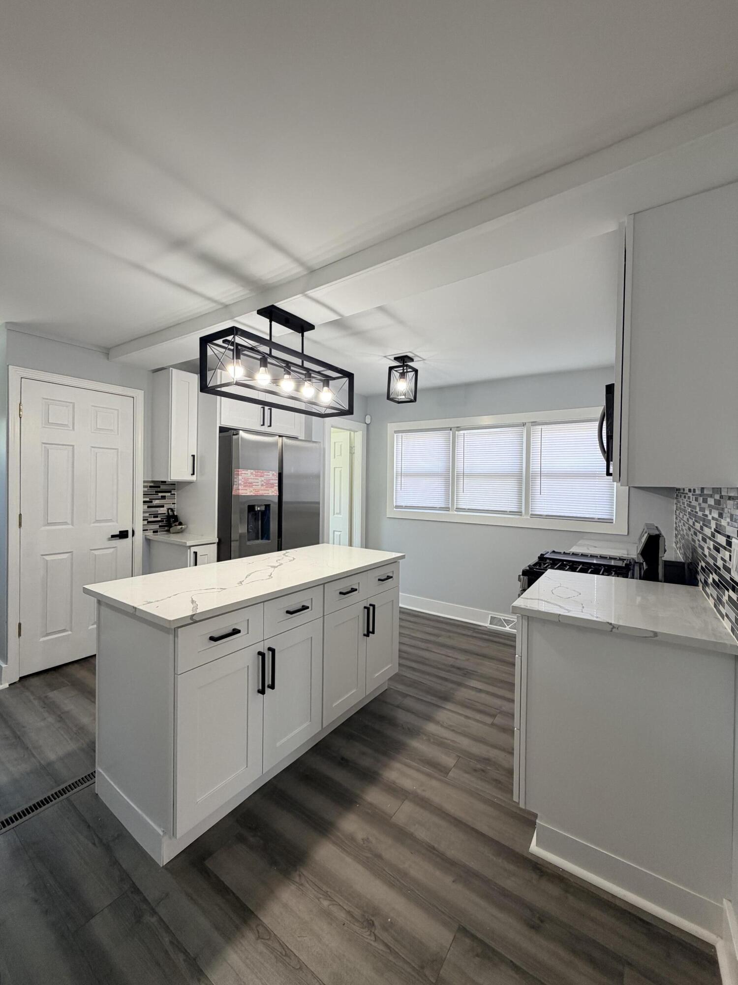 201 Garden Street, North Judson, IN 46366; Image #8