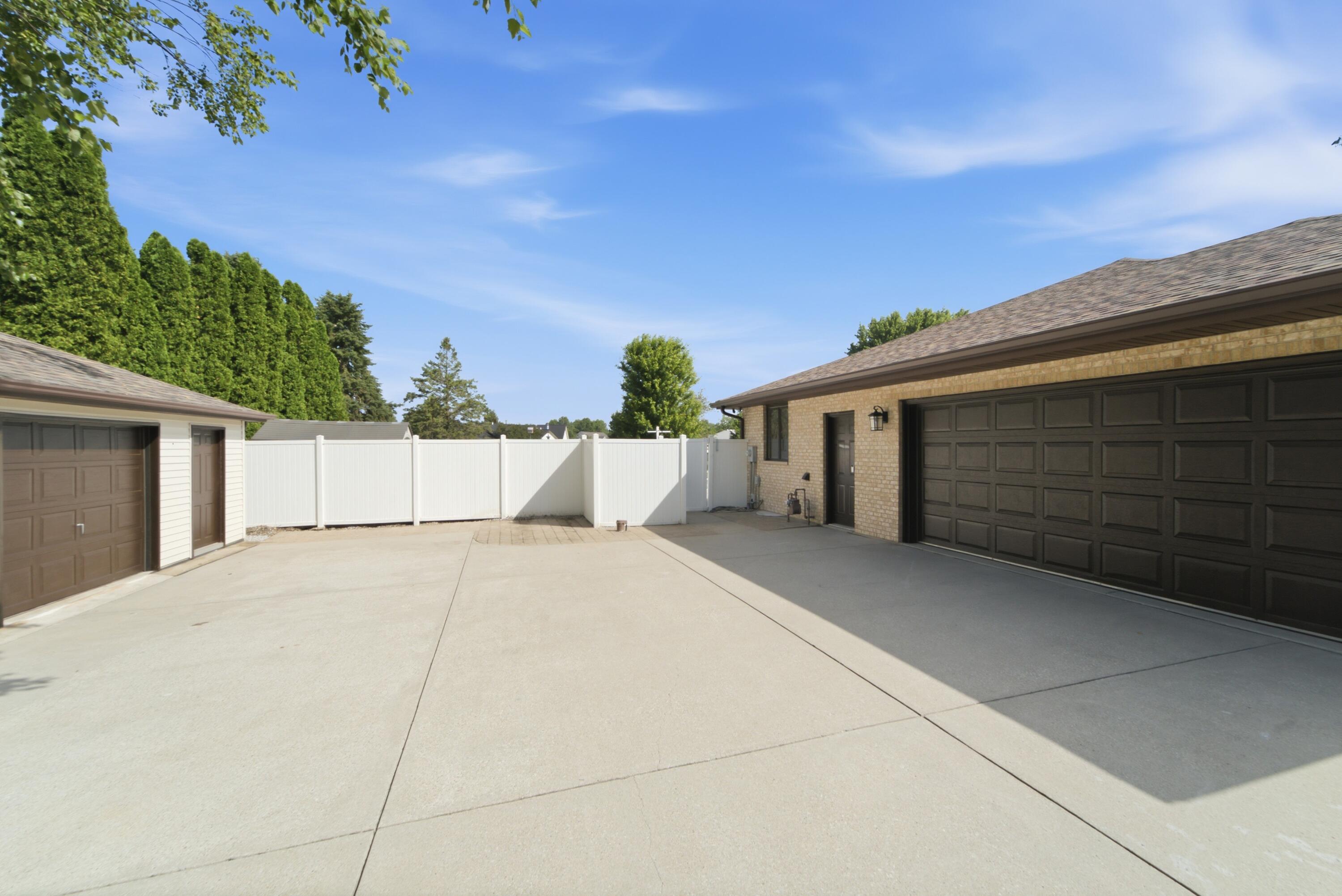 5794 E 107th Place, Crown Point, IN 46307; Image #64