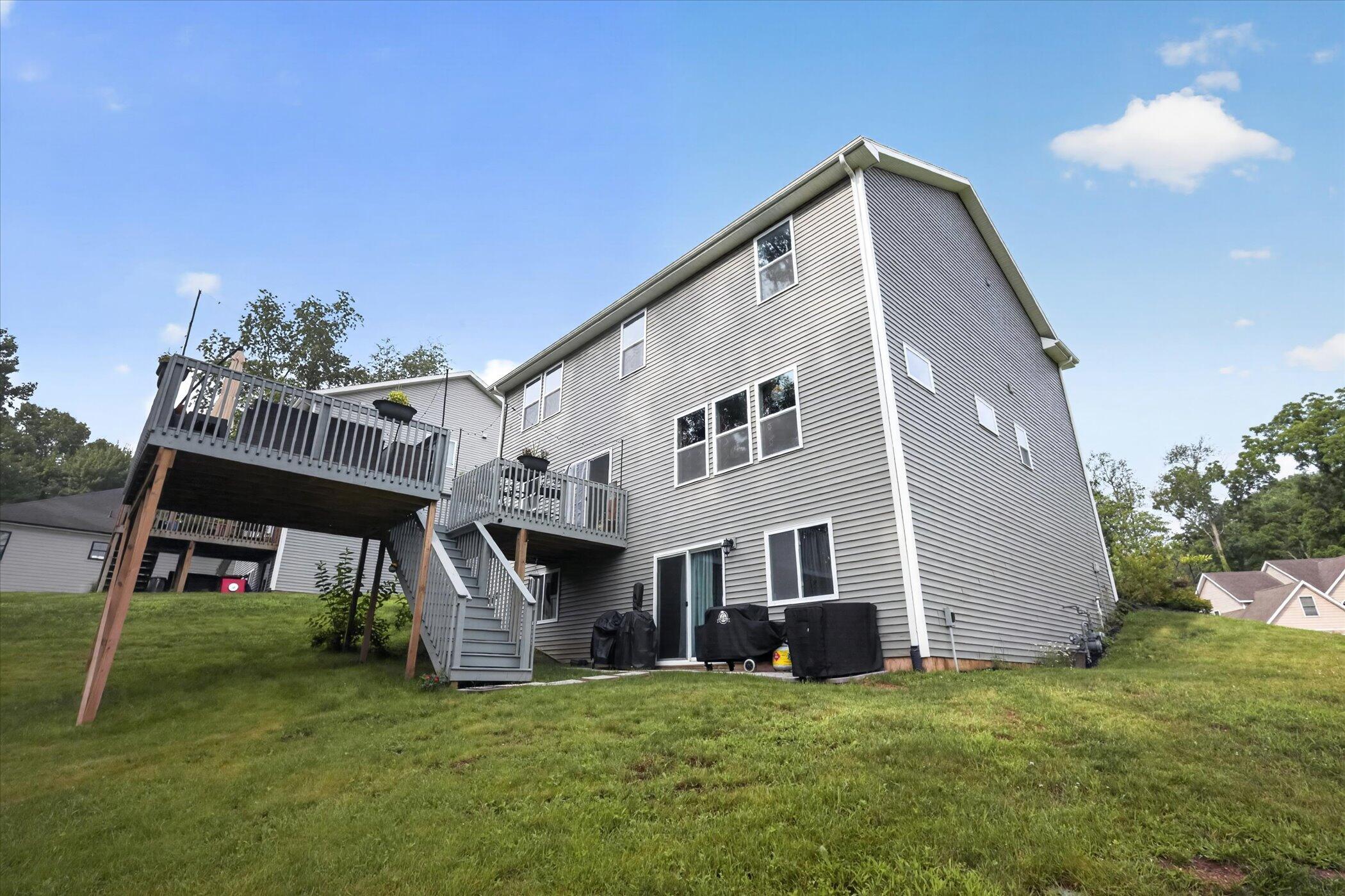 712 Gentry Lane, New Carlisle, IN 46552; Image #39