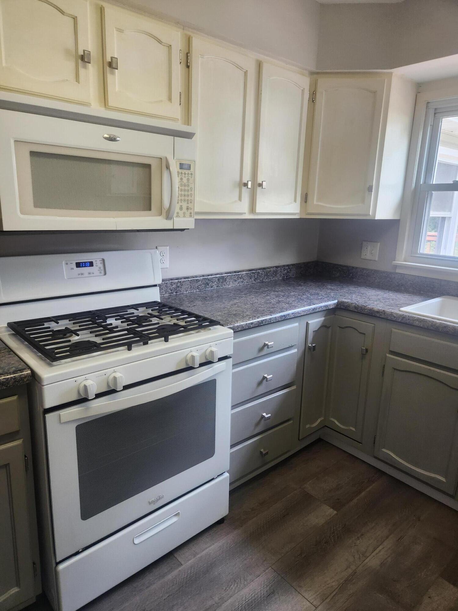 515 S Park Drive, Chesterton, IN 46304; Image #7