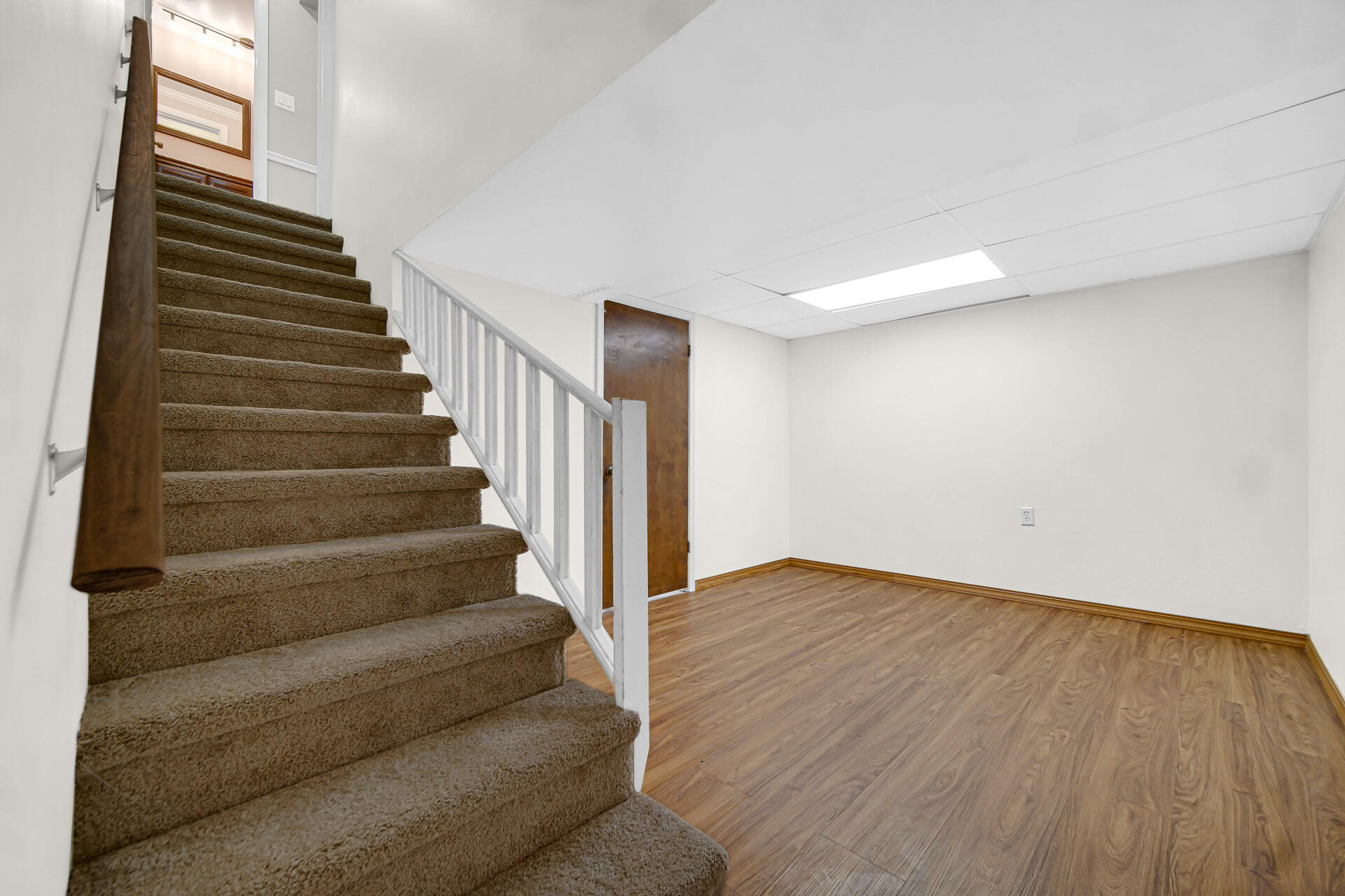 1330 Camellia Drive, Munster, IN 46321; Image #19