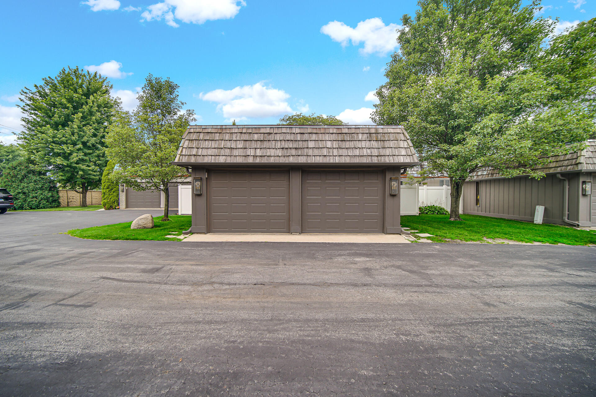1330 Camellia Drive, Munster, IN 46321; Image #27