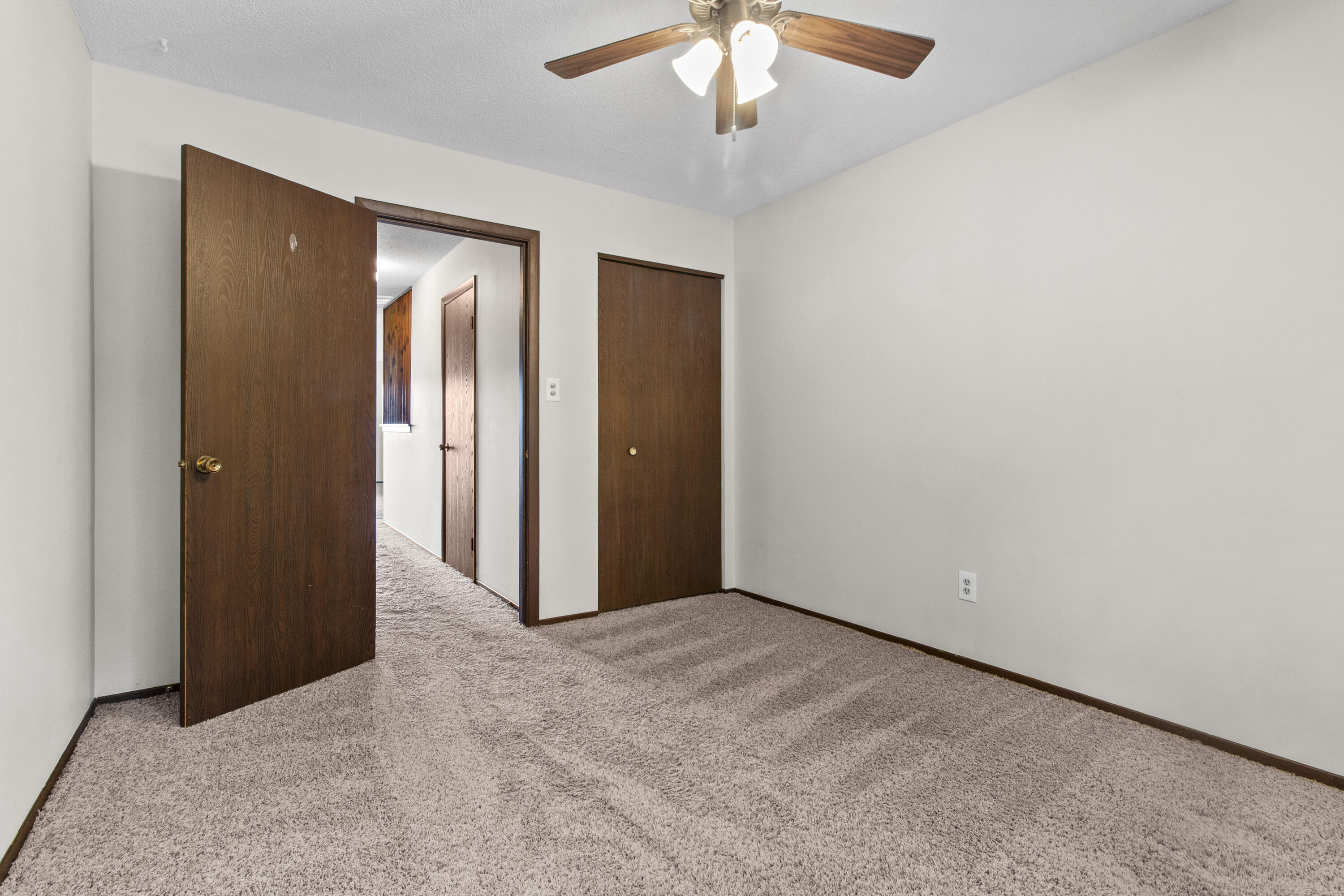 2513 E Lakeshore Drive, Crown Point, IN 46307; Image #17