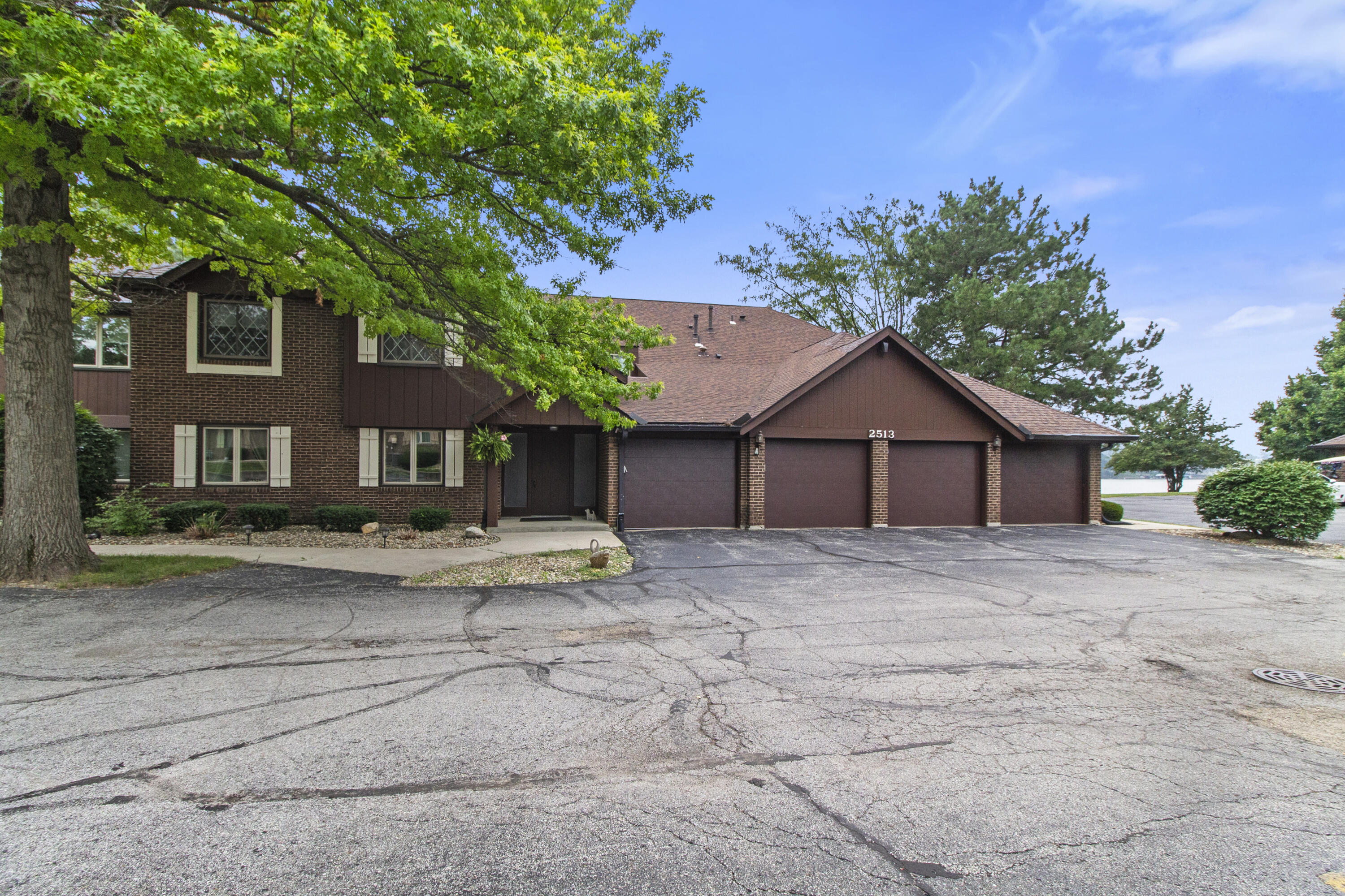2513 E Lakeshore Drive, Crown Point, IN 46307; Image #27