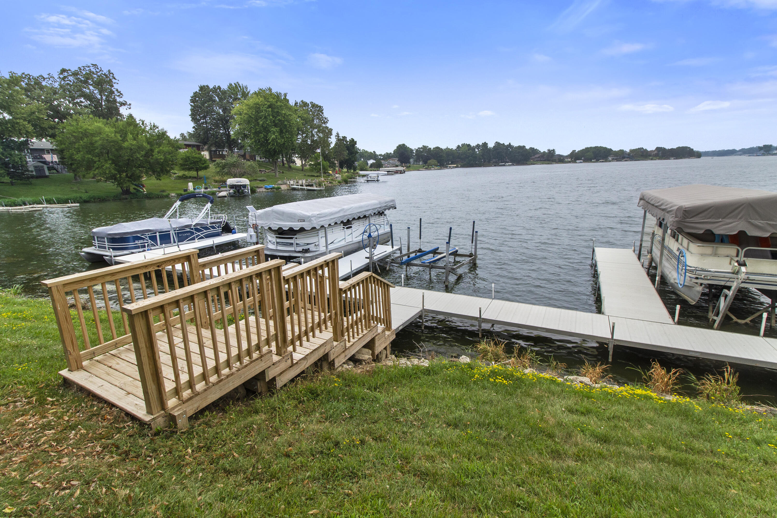 2513 E Lakeshore Drive, Crown Point, IN 46307; Image #5