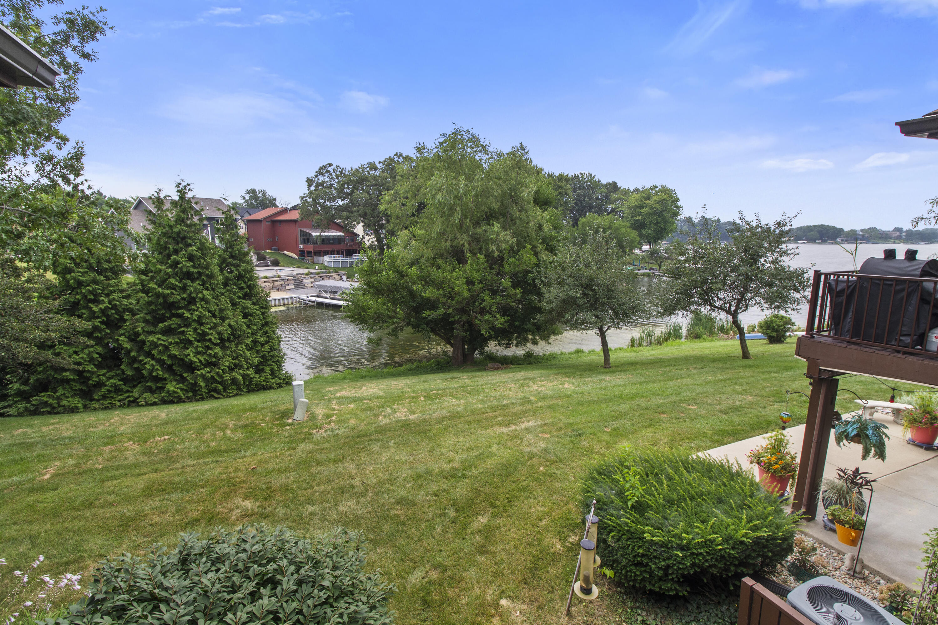 2513 E Lakeshore Drive, Crown Point, IN 46307; Image #6