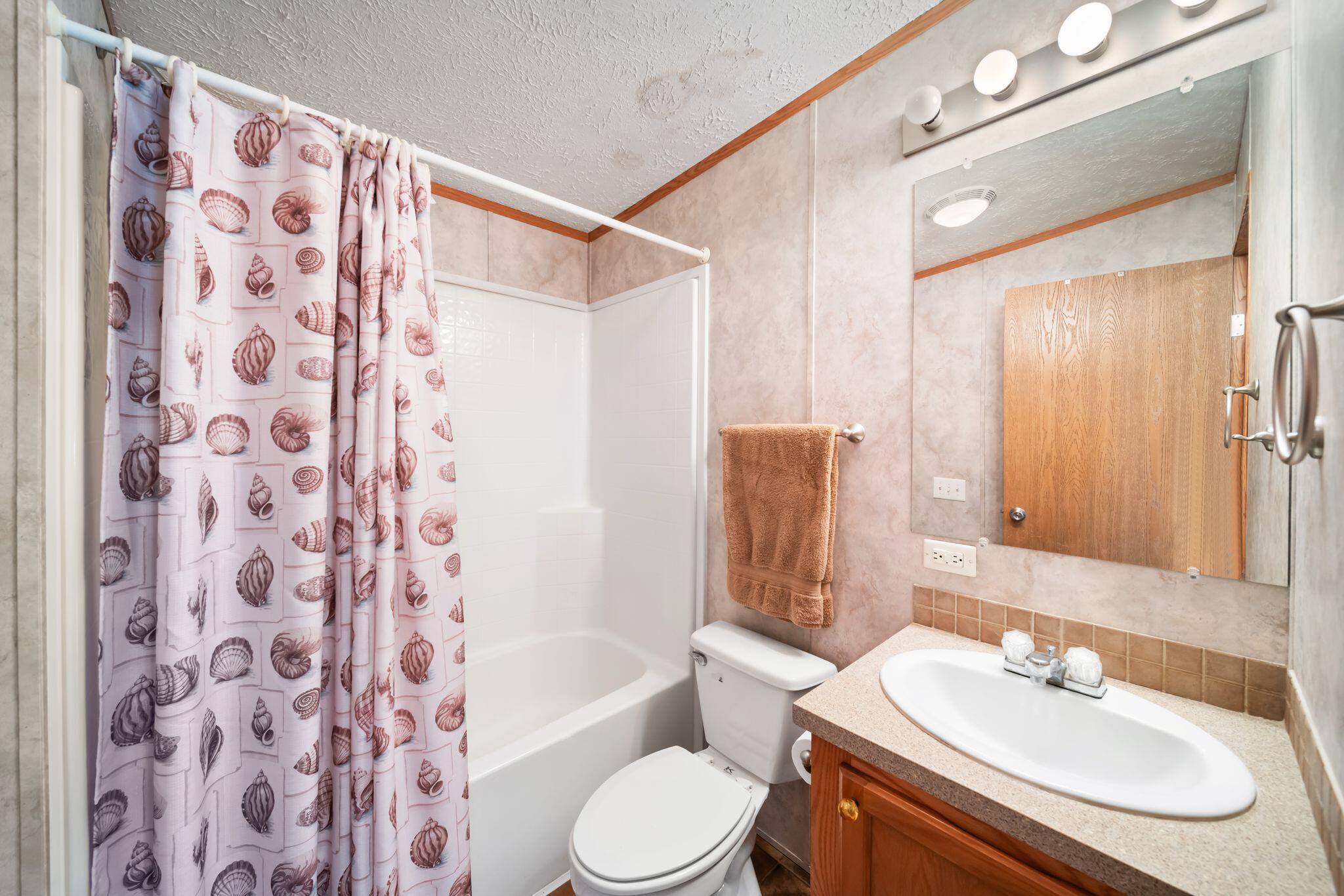 7917 N Blackhawk, Rolling Prairie, IN 46371; Image #12