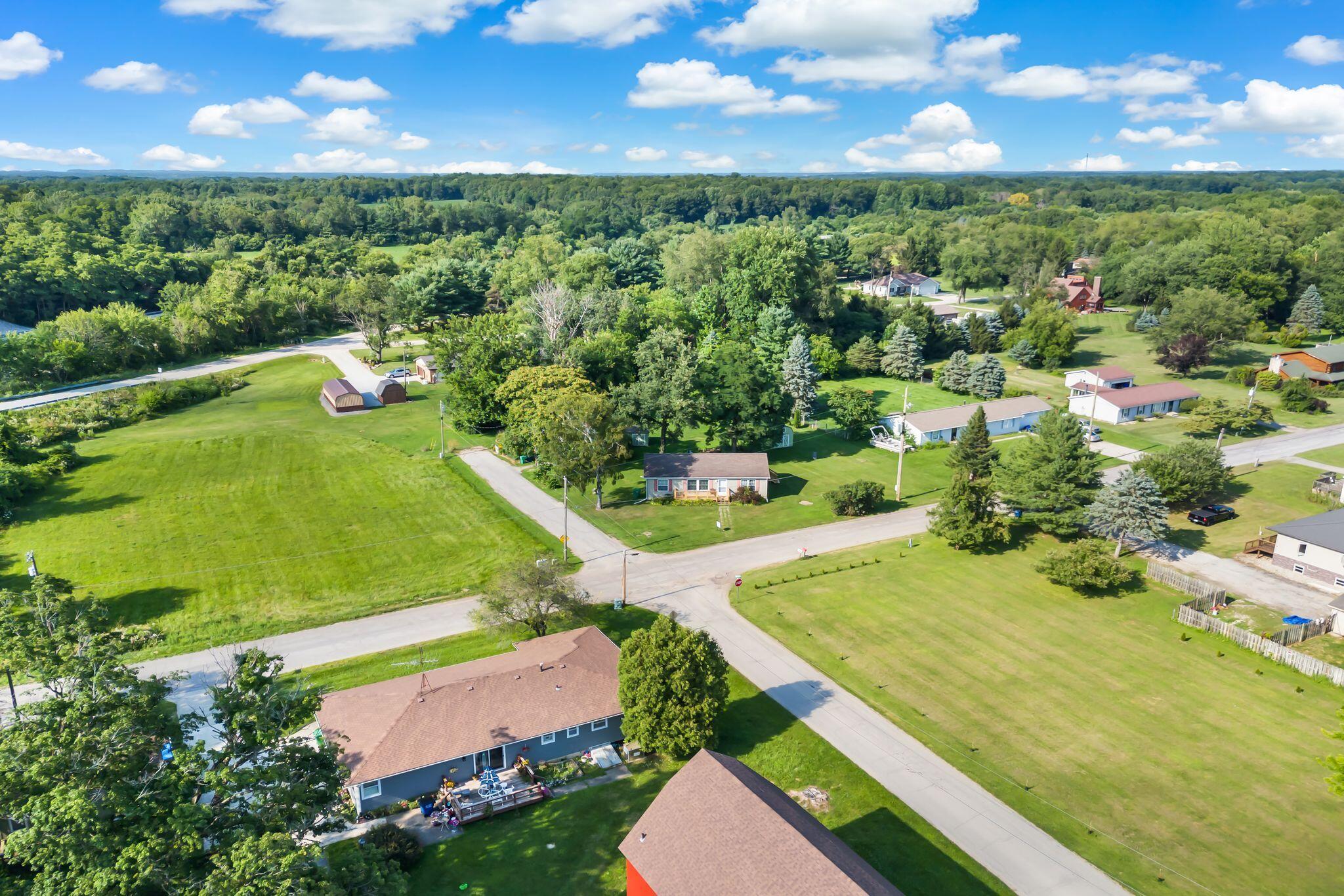 7917 N Blackhawk, Rolling Prairie, IN 46371; Image #17