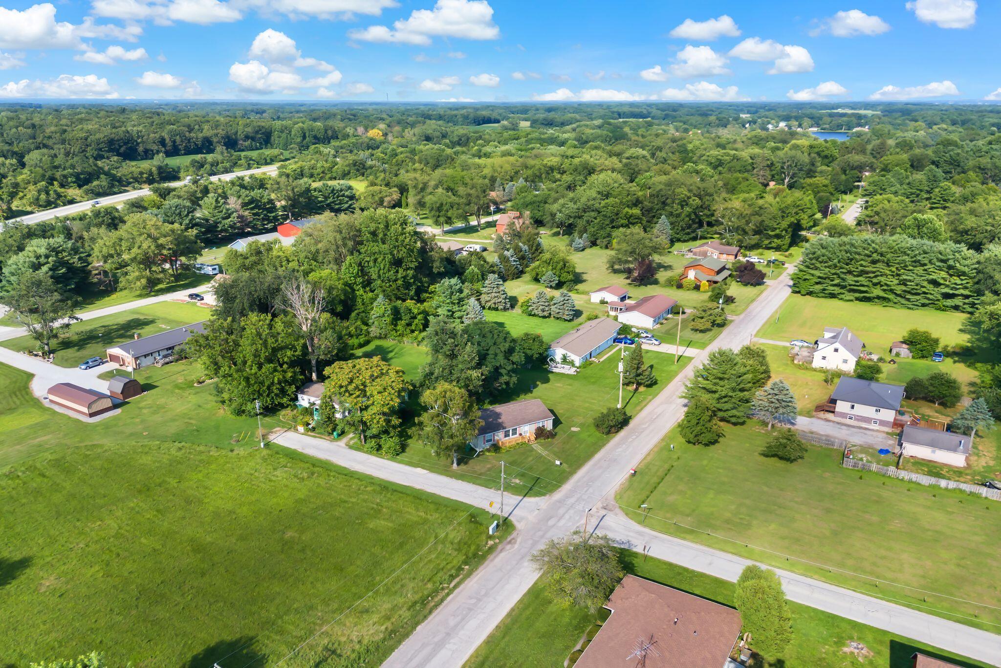 7917 N Blackhawk, Rolling Prairie, IN 46371; Image #18