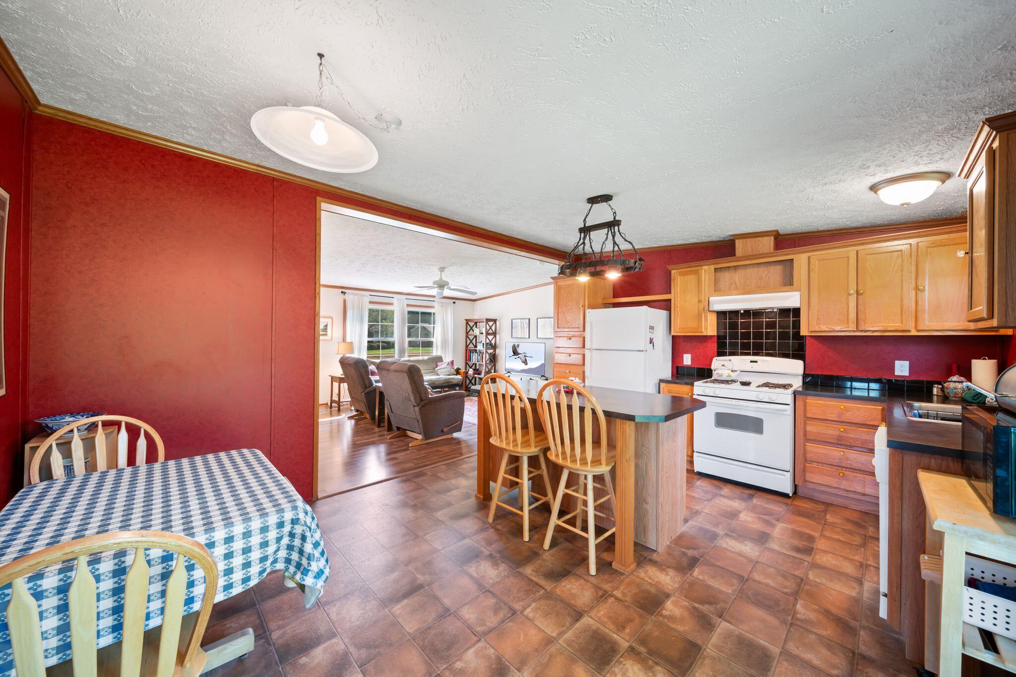 7917 N Blackhawk, Rolling Prairie, IN 46371; Image #5