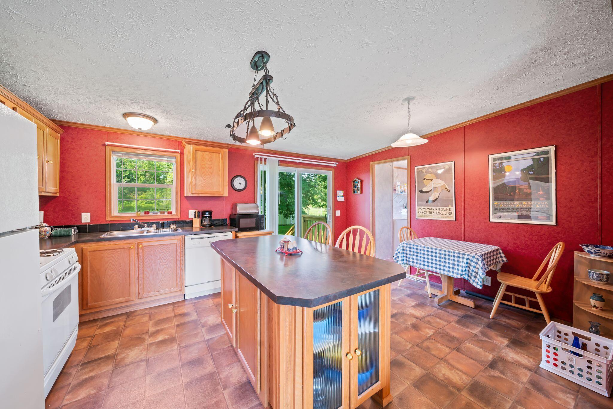 7917 N Blackhawk, Rolling Prairie, IN 46371; Image #7