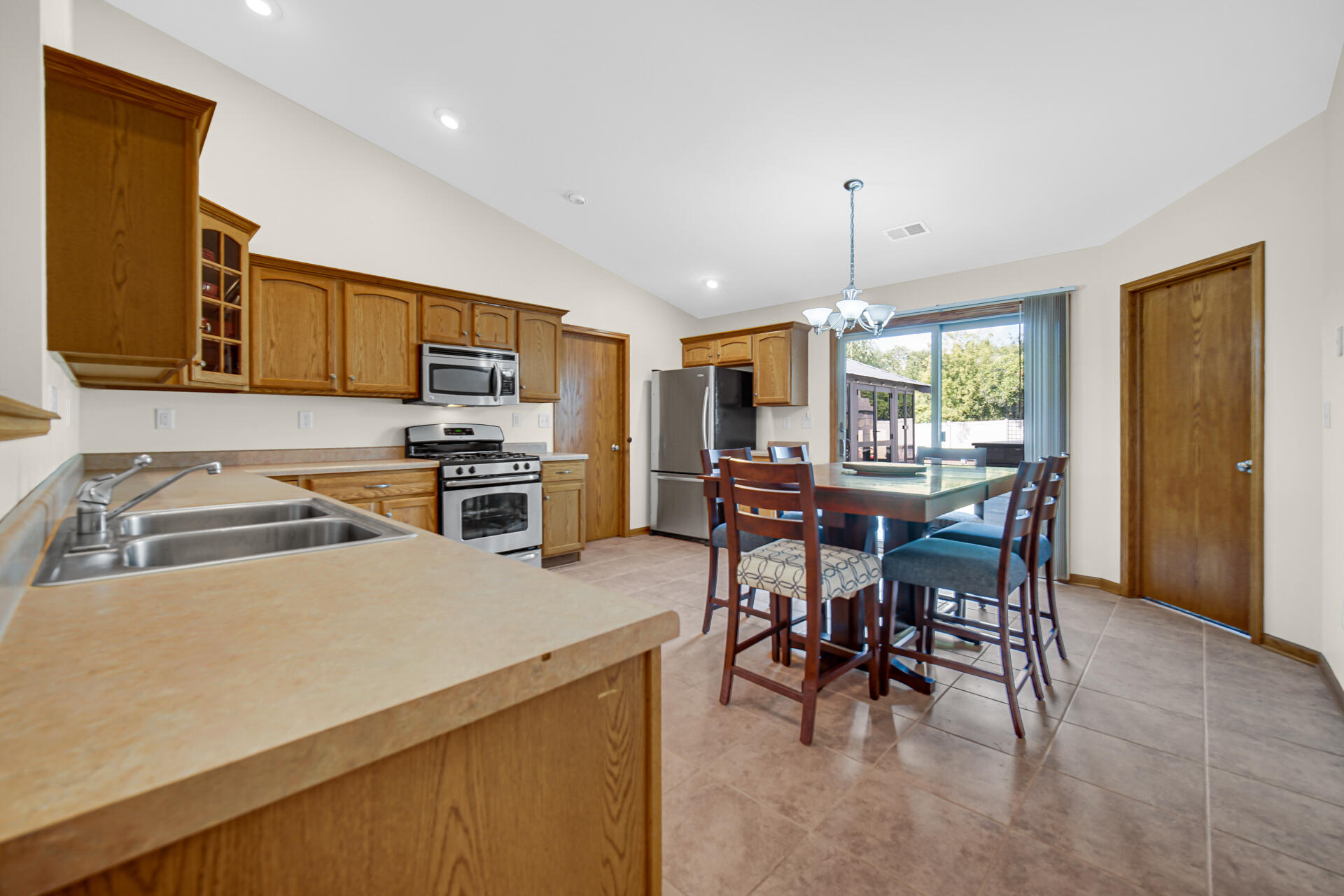 9874 Hart Street, St. John, IN 46373; Image #7