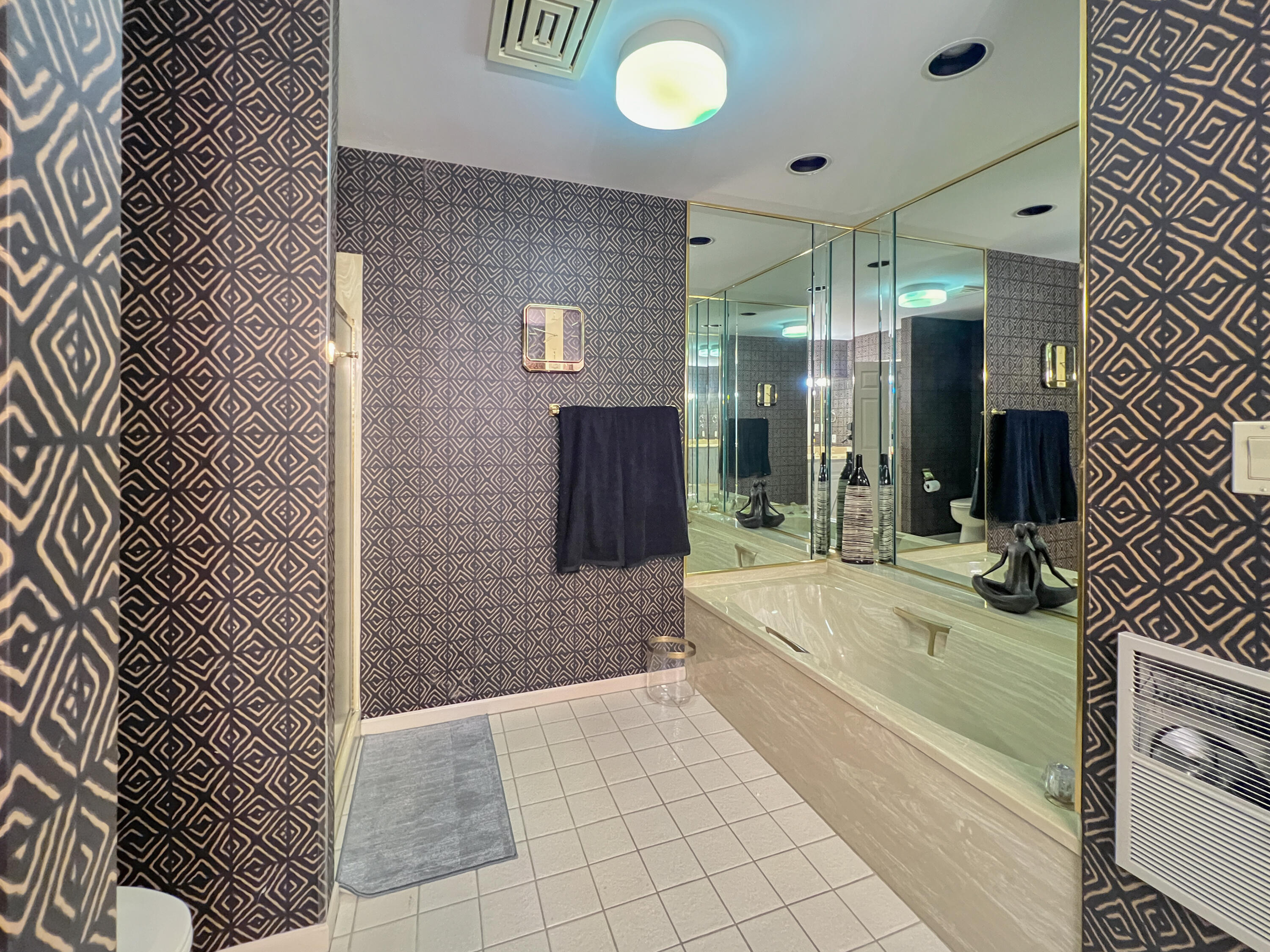 910 Ridge Road, Munster, IN #208, 46321; Image #22