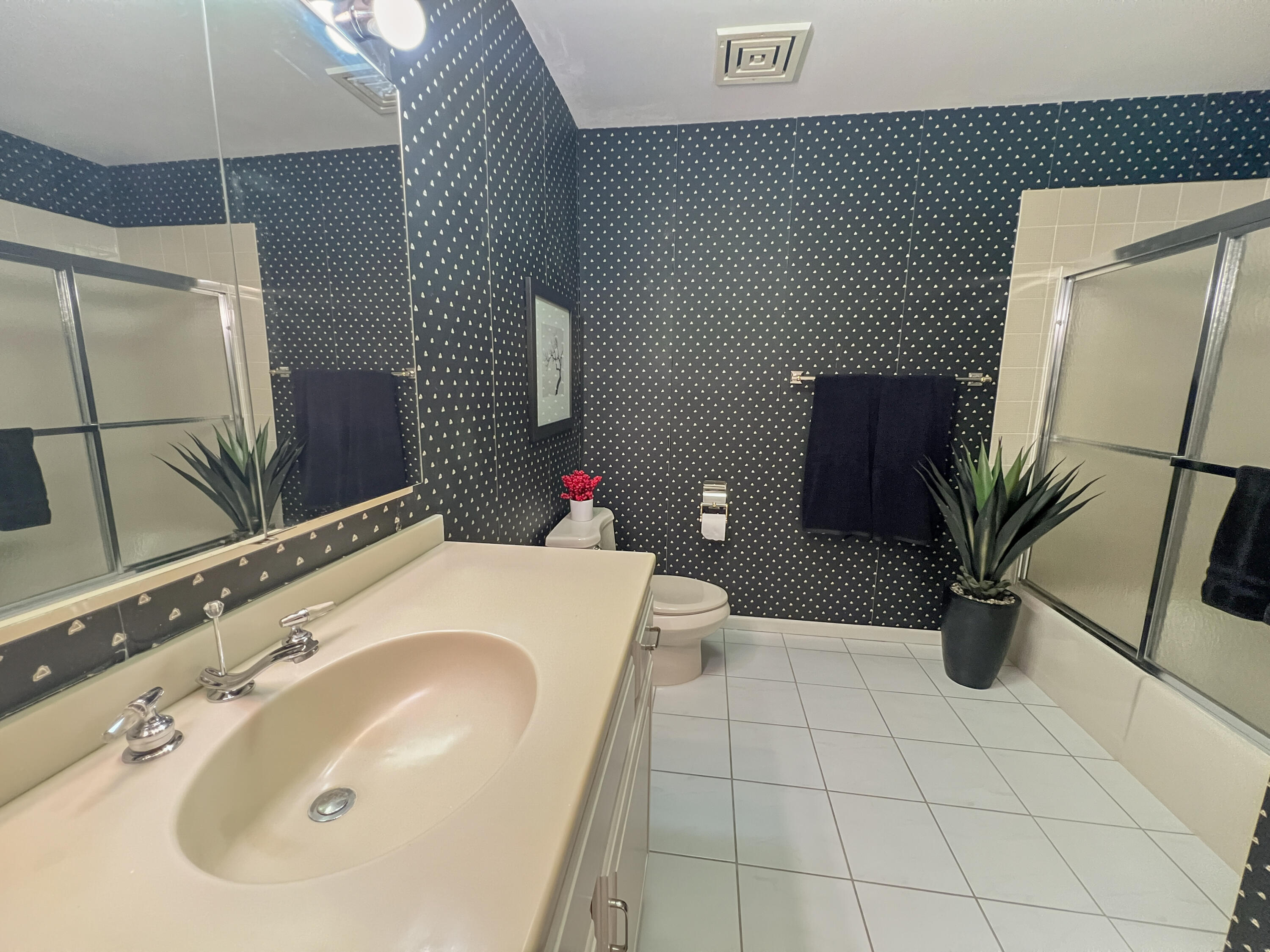 910 Ridge Road, Munster, IN #208, 46321; Image #29