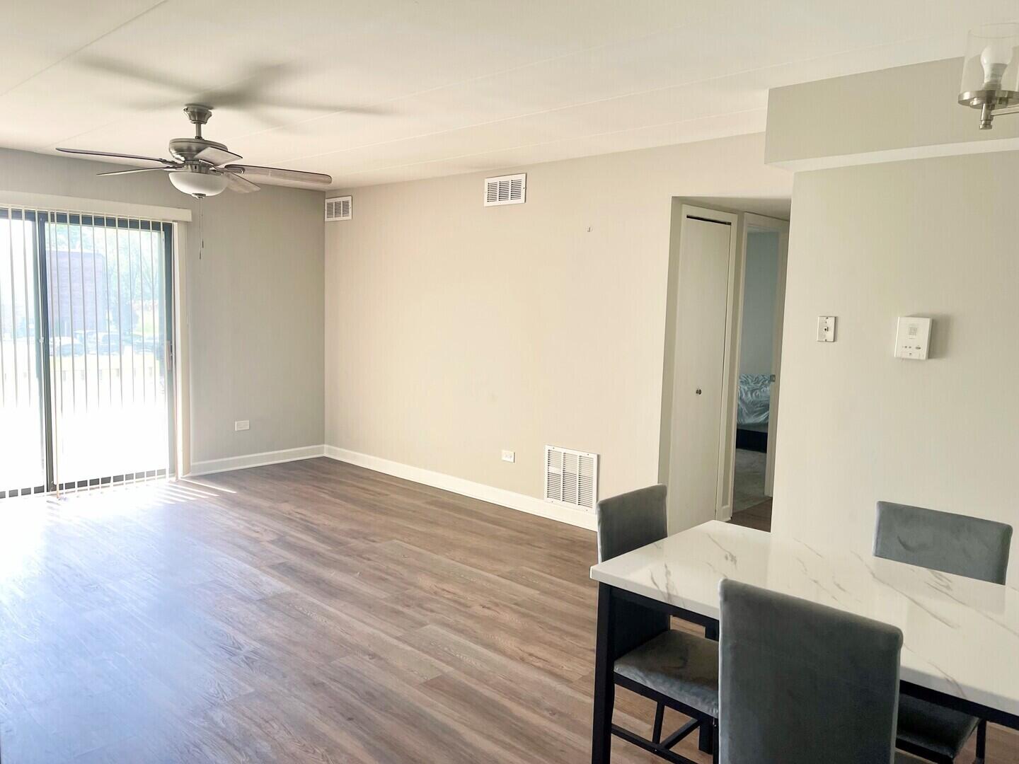 2237 175th Street, Lansing, IL #2b, 60438; Image #3